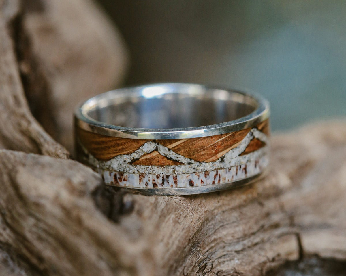 Memorializing Your Loved One With a Cremation Ring-Staghead Designs