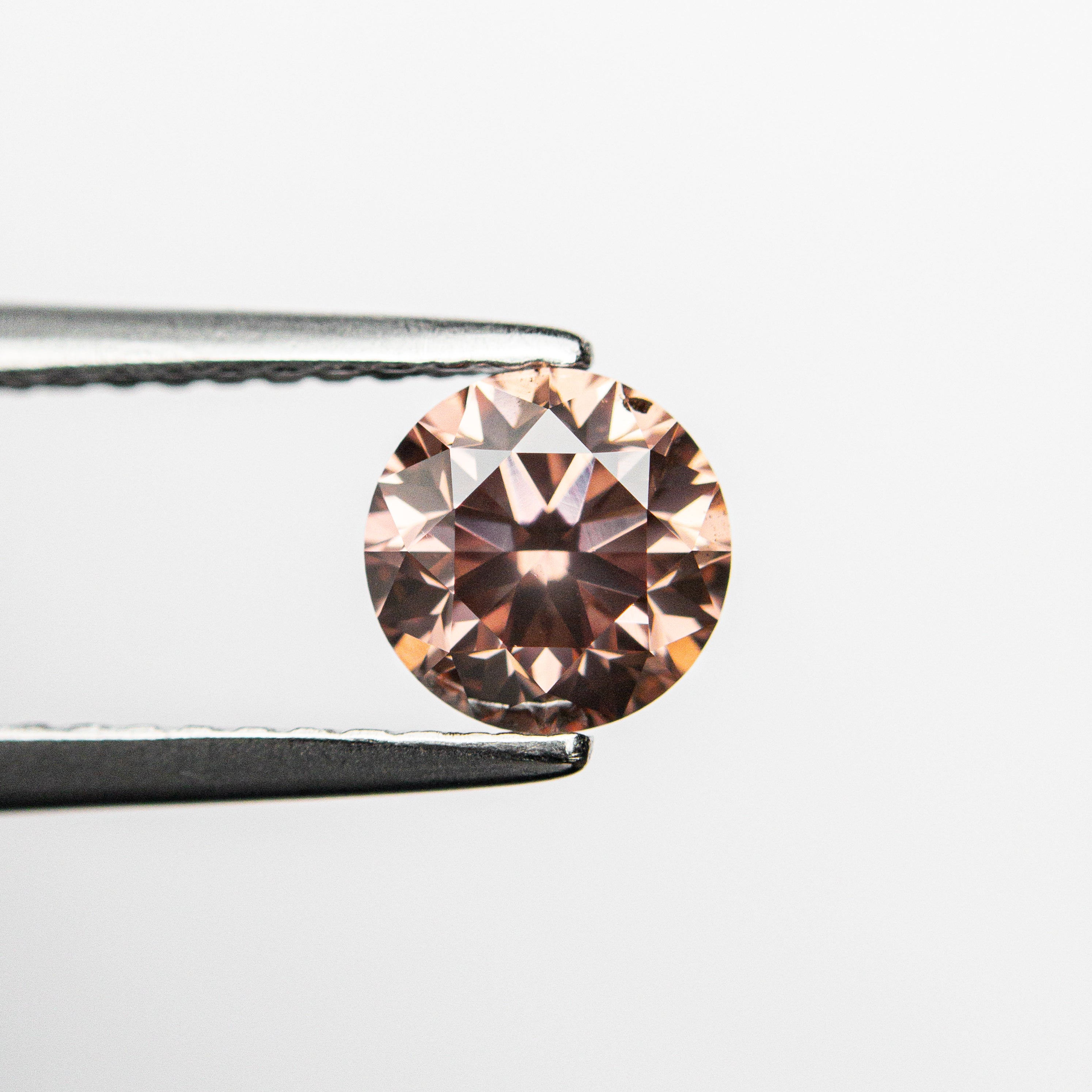 0.70ct 5.51x5.48x3.62 GIA SI1 Fancy Deep Orangy Pink Round Brilliant 🇦🇺 24147-01-Staghead Designs