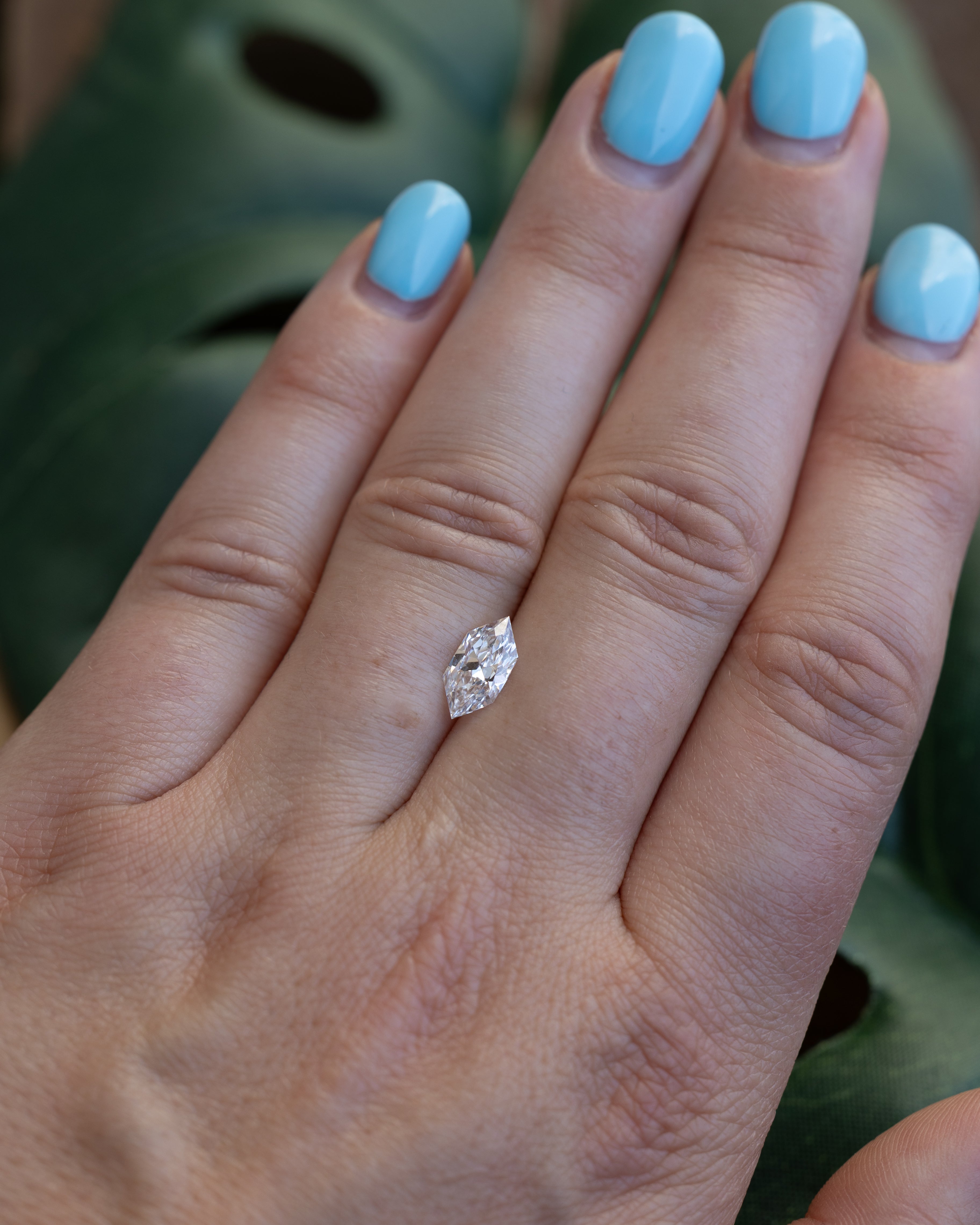 1.05ct 10.4x5.12x3.33mm ELONGATED HEXAGON DUCHESS BRILLIANT CUT LAB-GROWN DIAMOND - VS1 D-Staghead Designs