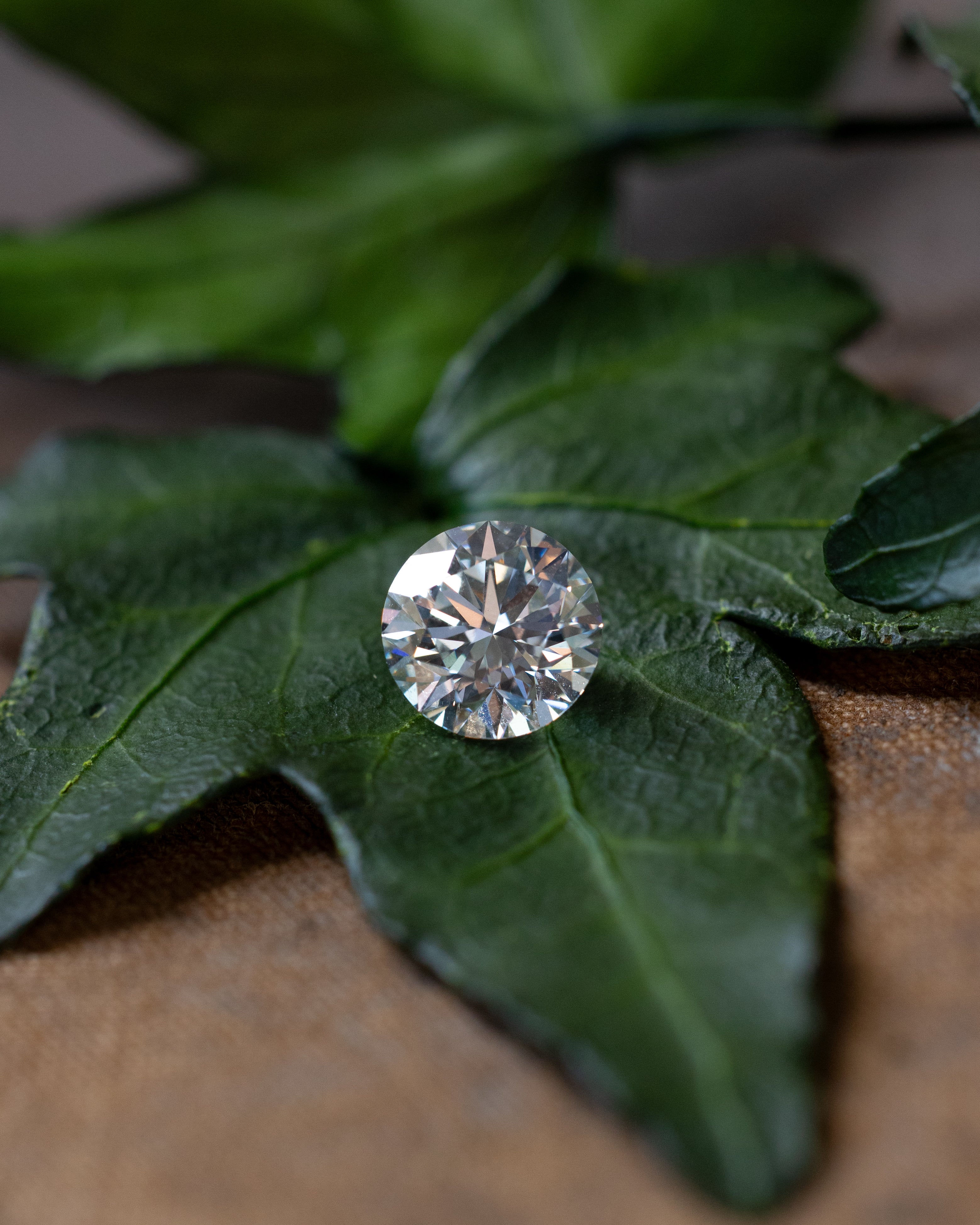 1.47ct 7.28x4.52mm ROUND BRILLIANT CUT LAB-GROWN DIAMOND - VVS2 F-Staghead Designs