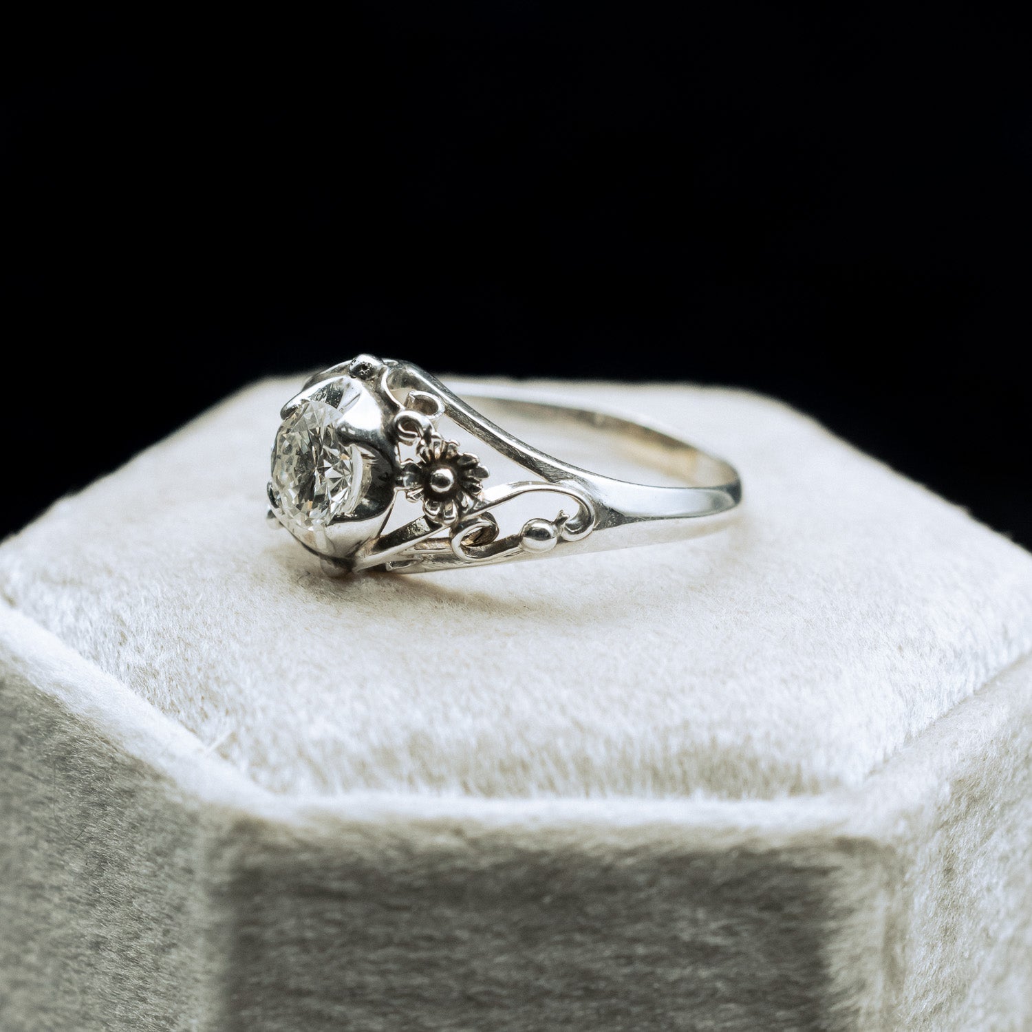 ANTIQUE 14K WHITE GOLD ART DECO DIAMOND FLORAL RING-Staghead Designs