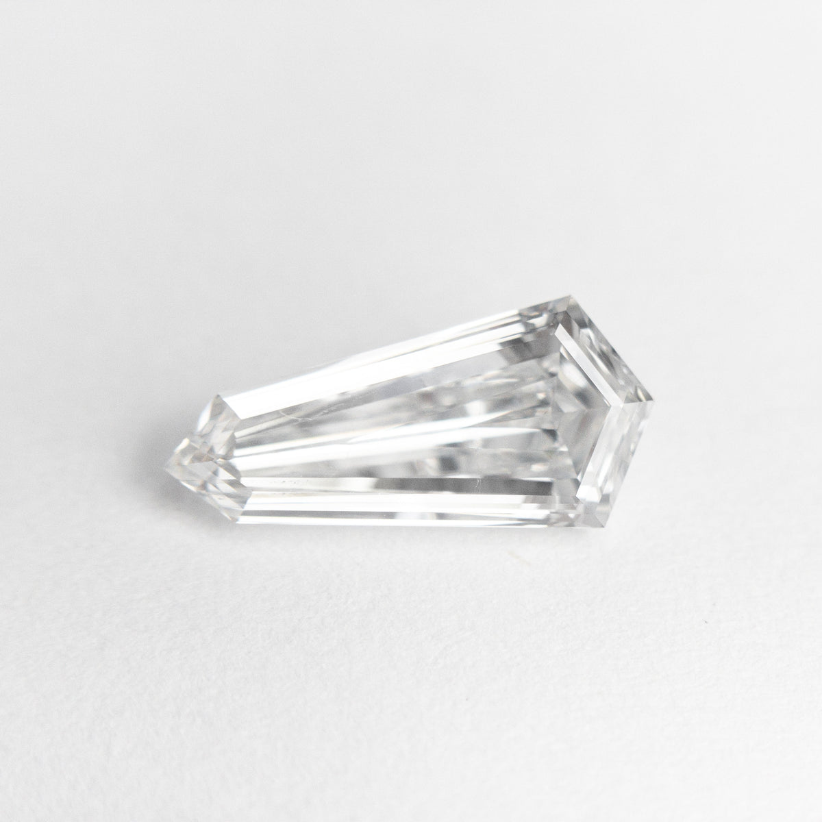 1.10ct 10.99x5.26x2.90mm GIA SI1 E Kite Step Cut 19488-01-Staghead Designs