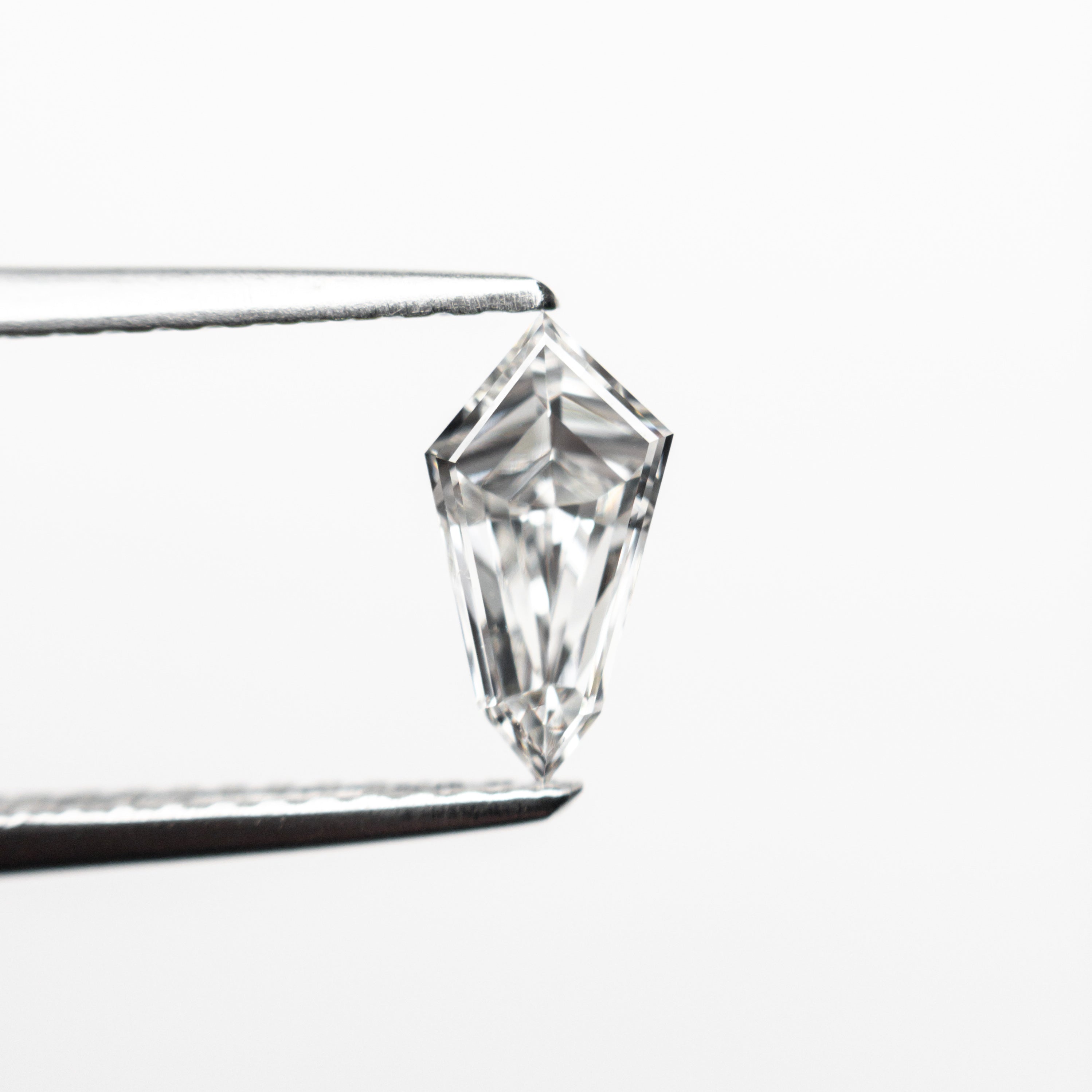 0.58ct 8.20x4.25x3.15mm VS2 F Kite Step Cut 19677-05-Staghead Designs