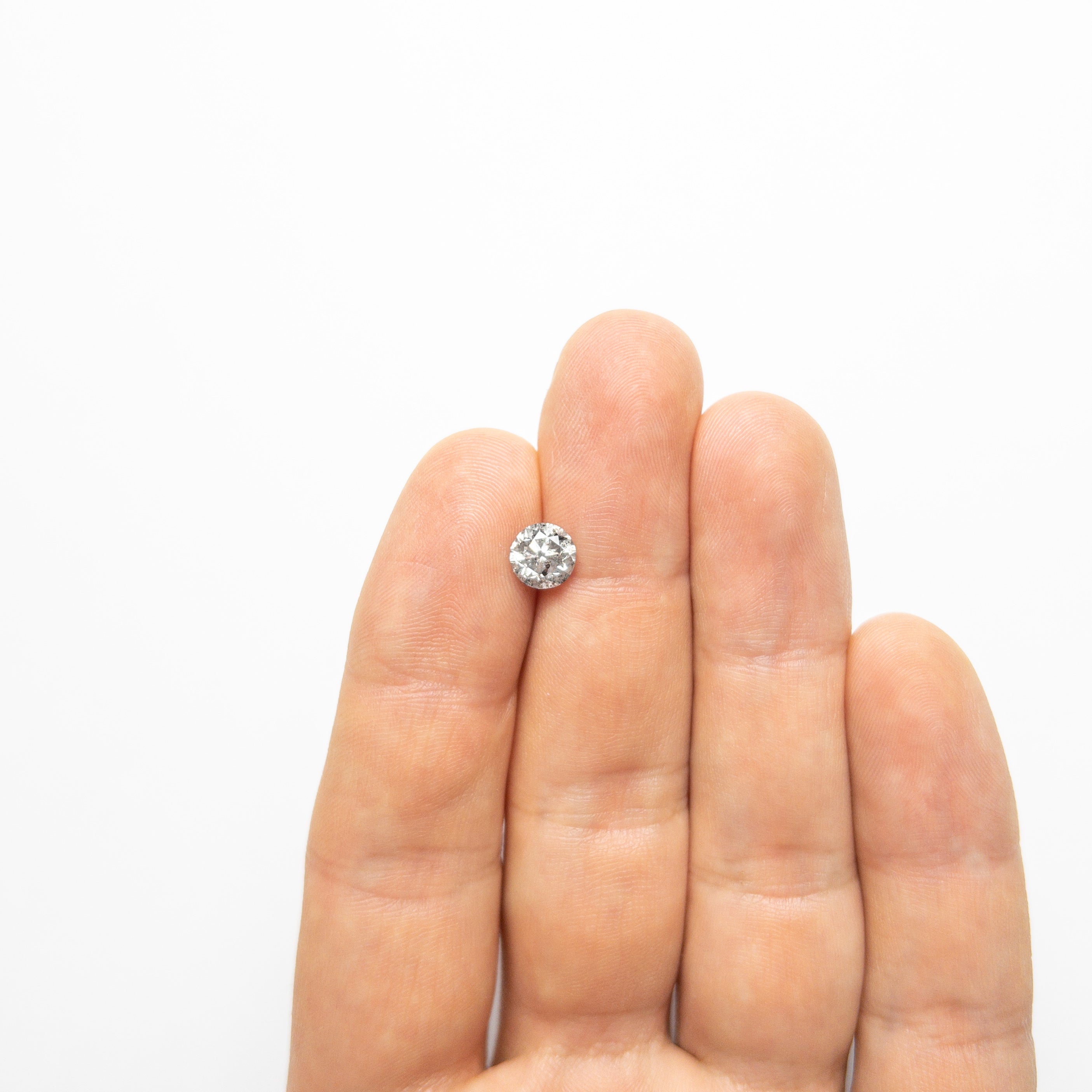 1.50ct 6.95x.6.90x4.65mm Round Brilliant 19912-09-Staghead Designs