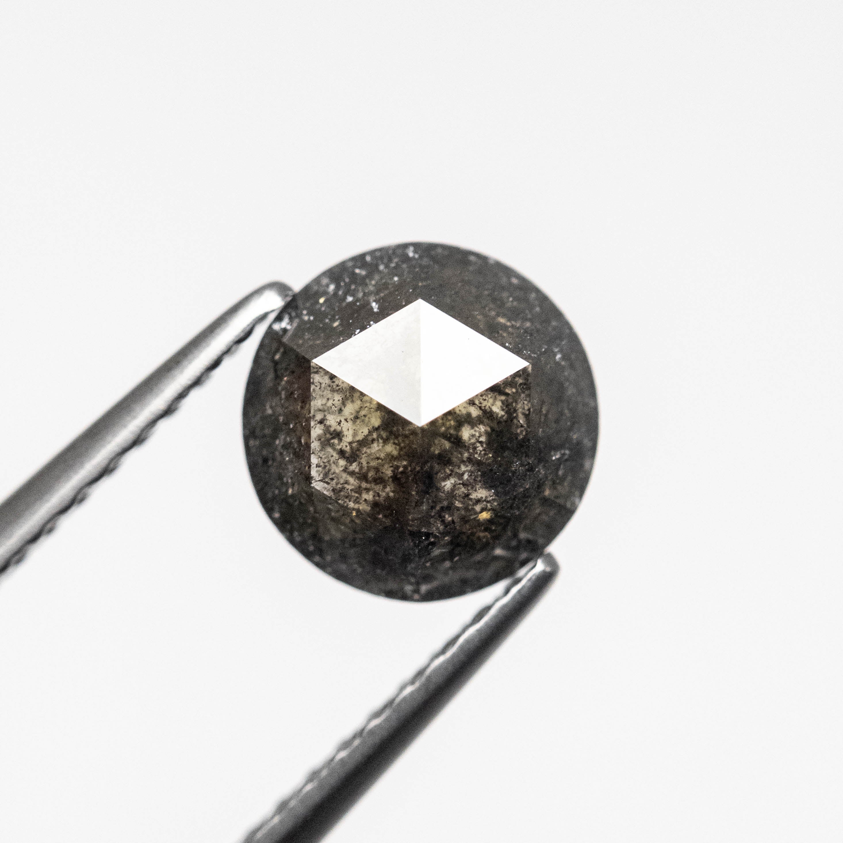 1.22ct 7.09x7.05x3.12mm Round Rosecut 23179-10-Staghead Designs