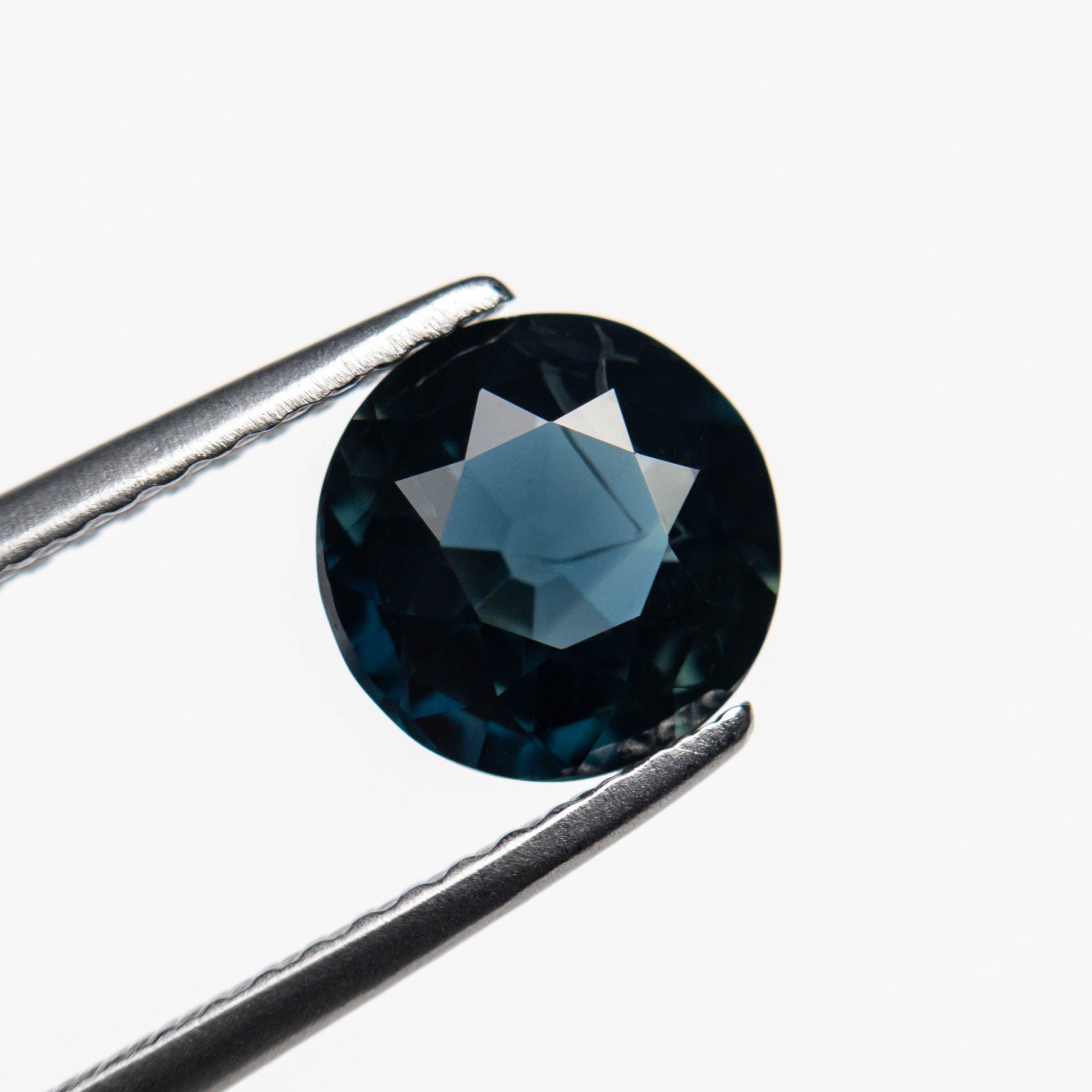 1.75ct 7.36x7.31x4.08mm Round Brilliant Sapphire 20959-09-Staghead Designs