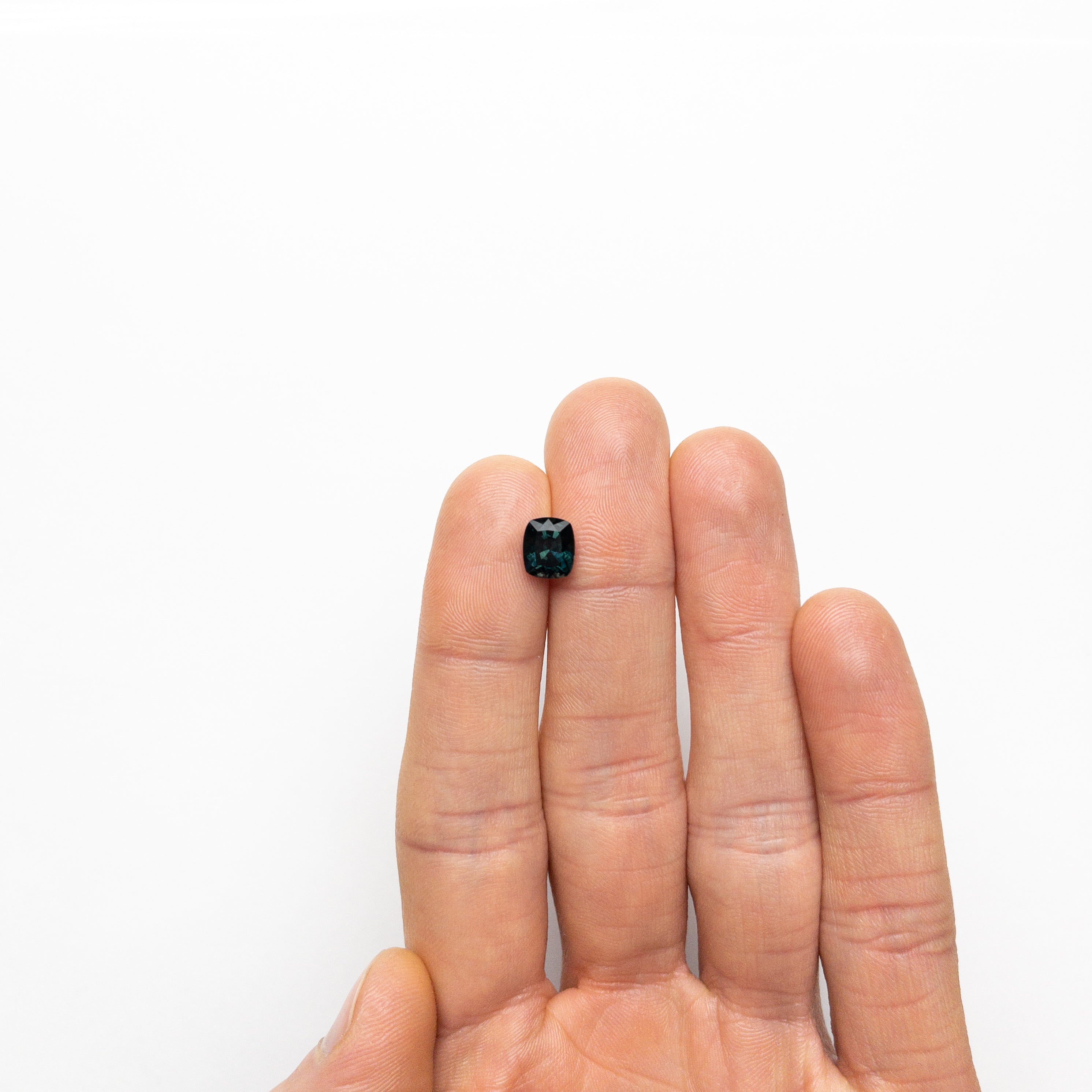 2.29ct 7.92x6.75x4.93mm Cushion Brilliant Sapphire 20963-05-Staghead Designs