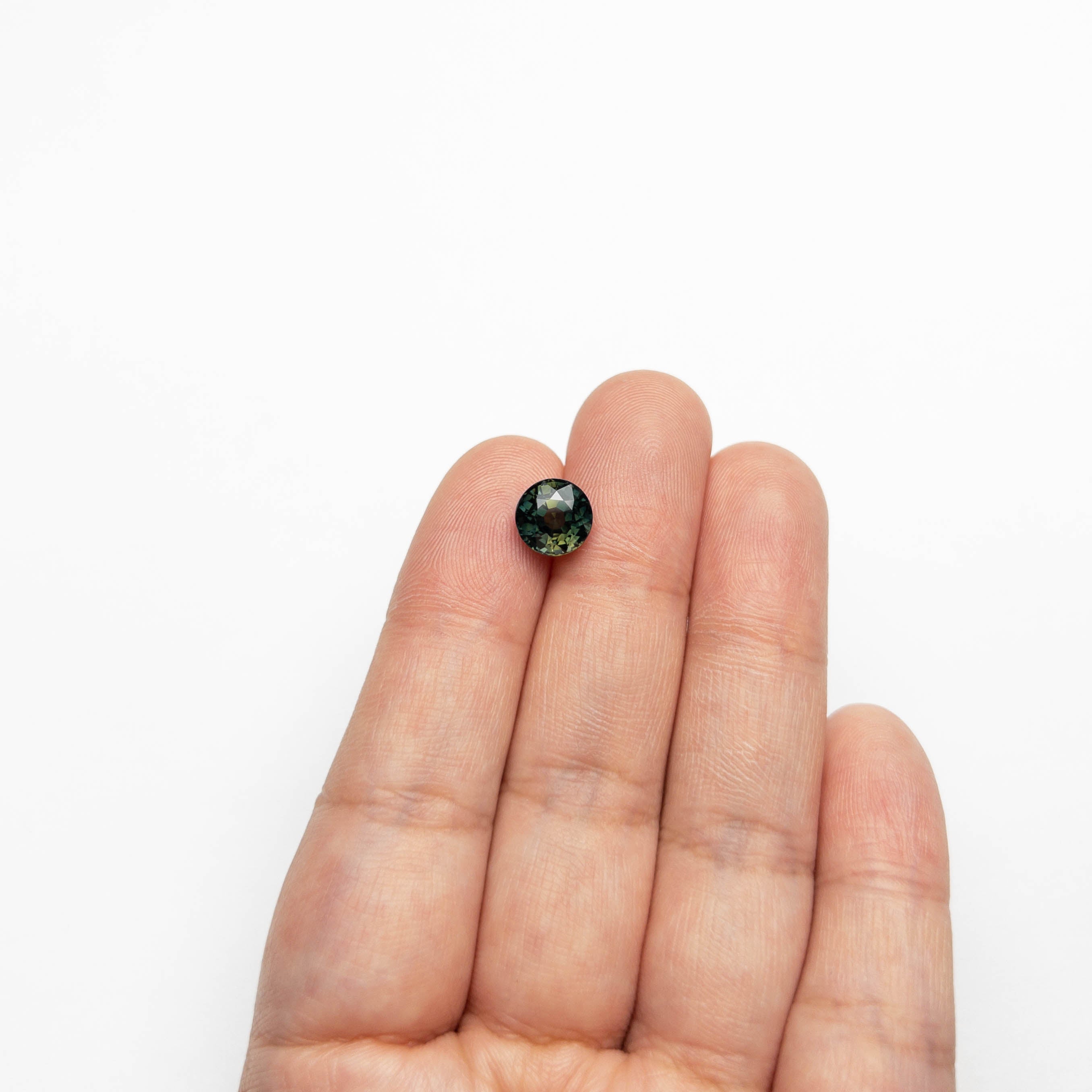 3.14ct 7.96x7.93x5.96mm Round Brilliant Sapphire 20992-02-Staghead Designs