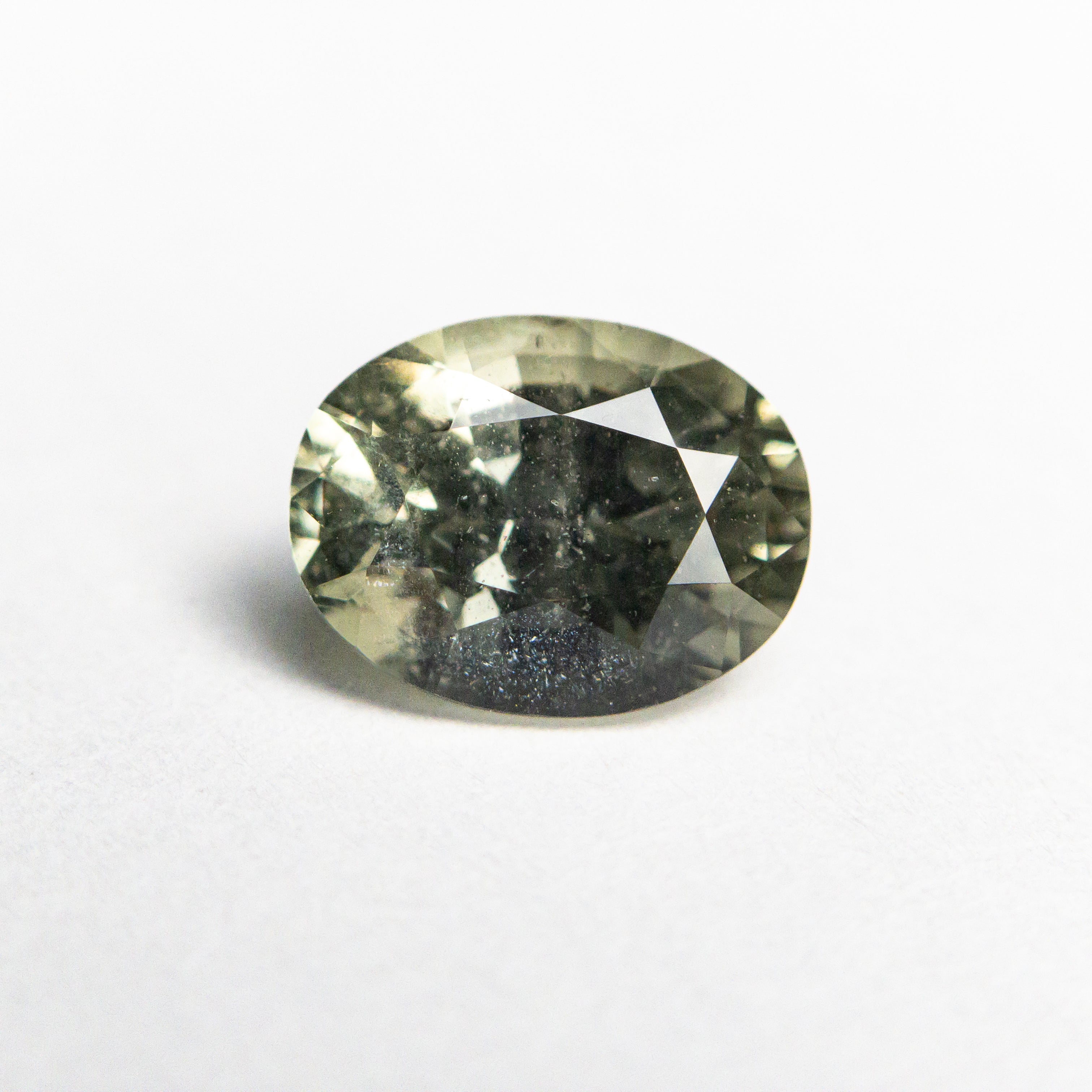 1.74ct 8.00x6.20x4.52mm Oval Brilliant Sapphire 21572-01-Staghead Designs