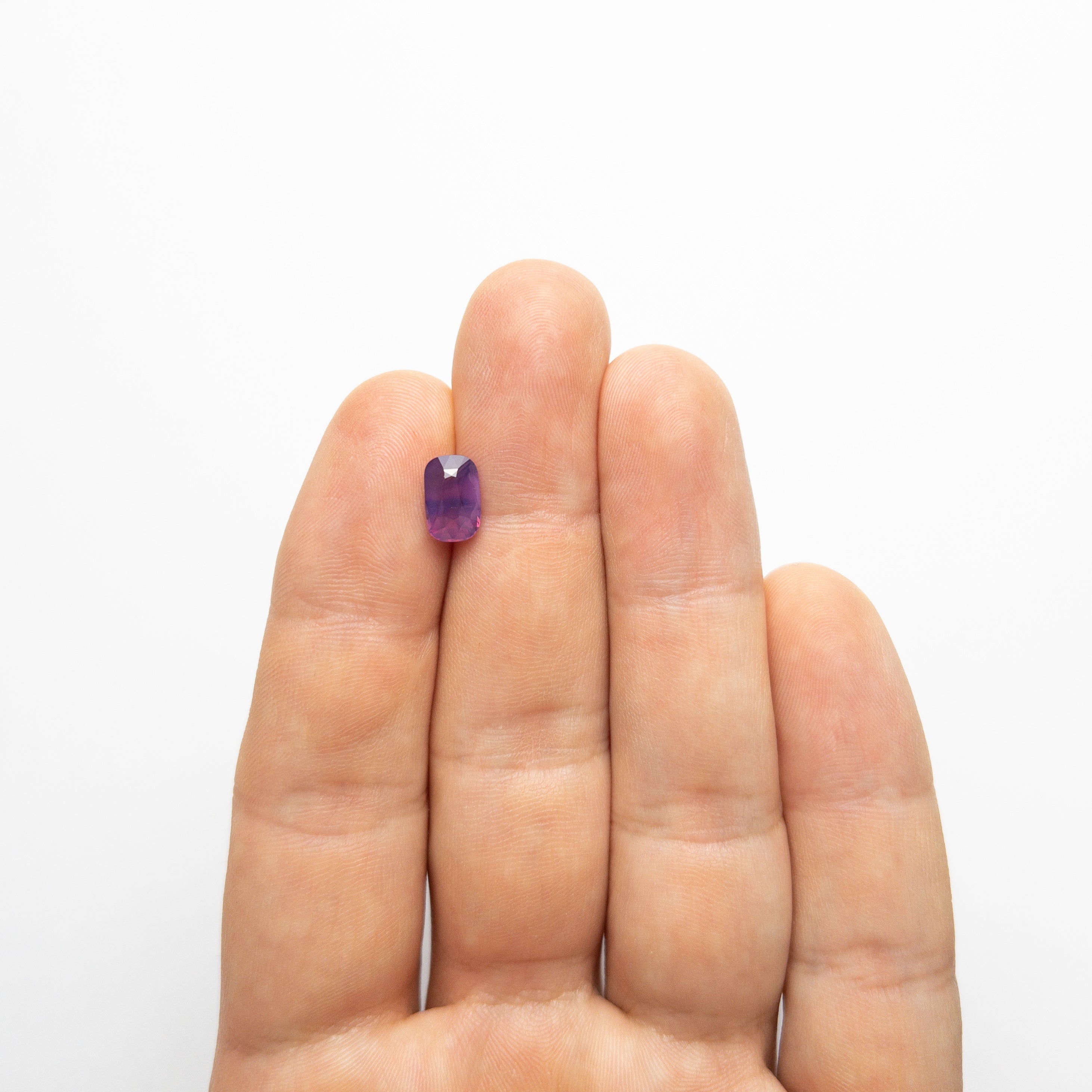 2.60ct 9.22x5.94x4.72mm Cushion Brilliant Sapphire 21623-01-Staghead Designs