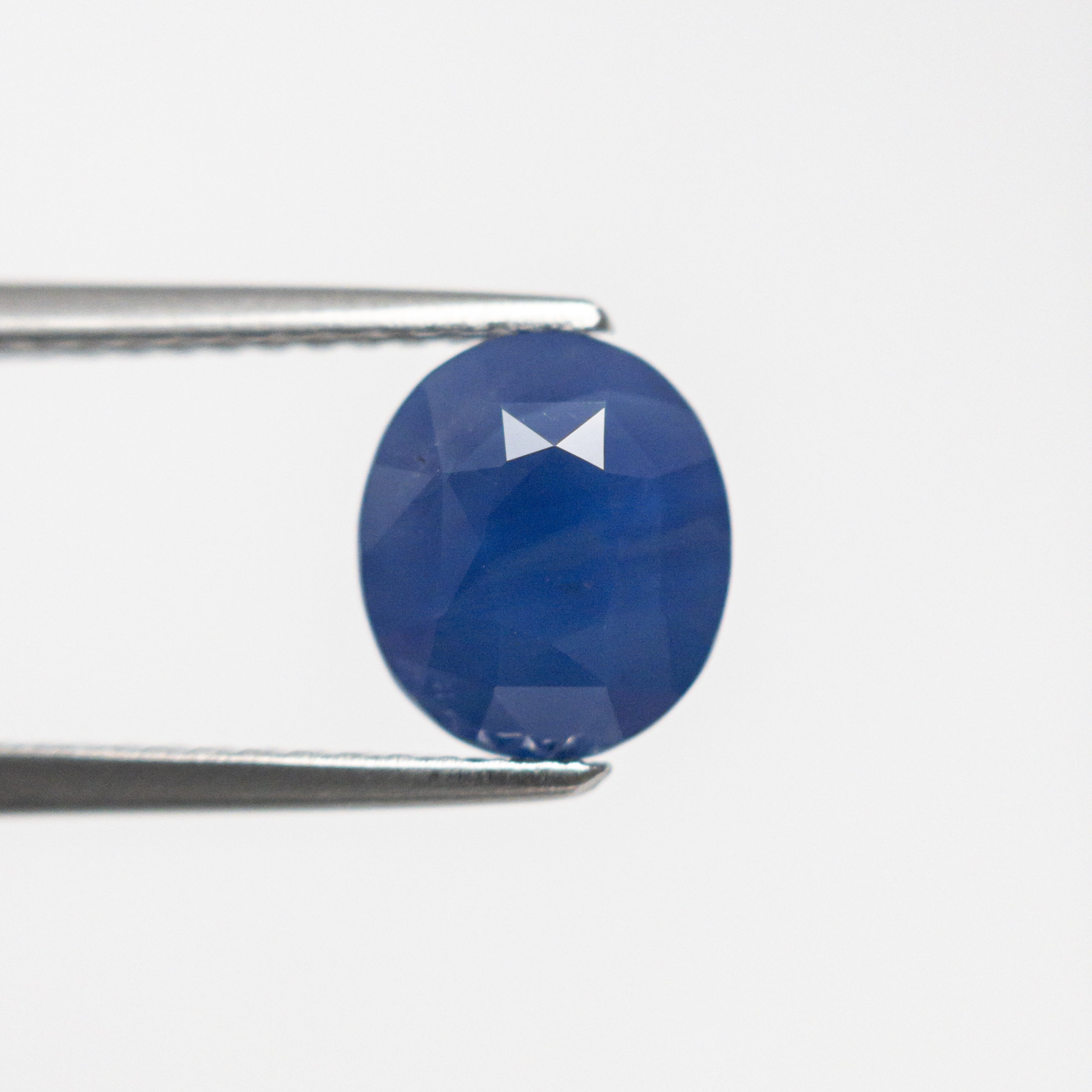 2.16ct 7.58x6.62x4.93mm Oval Brilliant Sapphire 21638-01-Staghead Designs