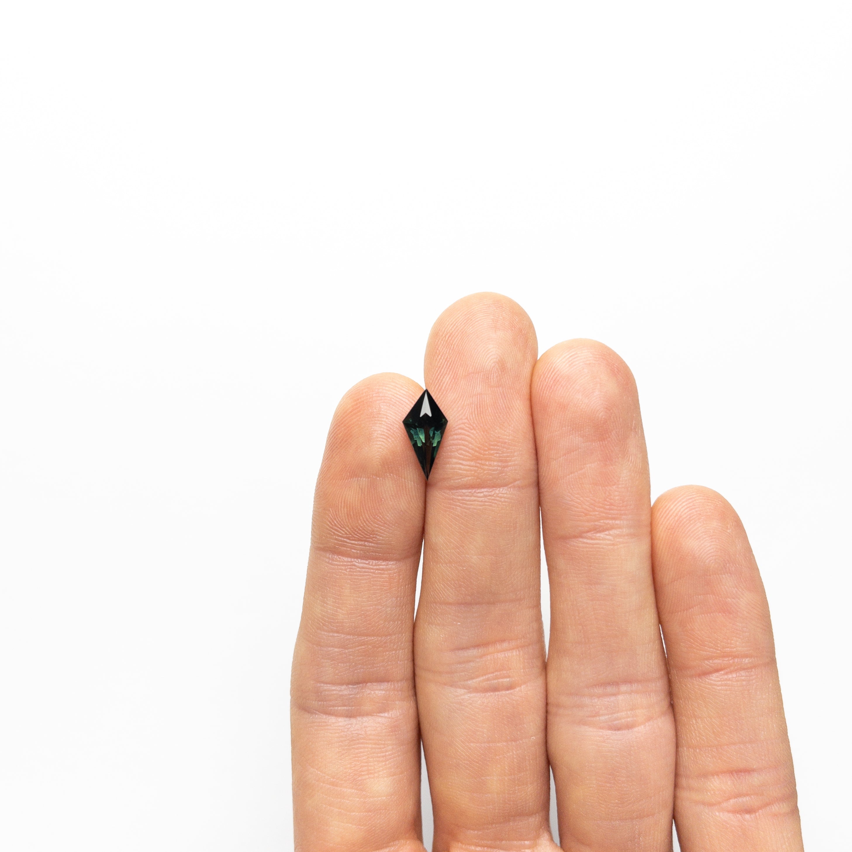 1.66ct 13.12x6.47x4.07mm Kite Brilliant Sapphire 22268-02-Staghead Designs