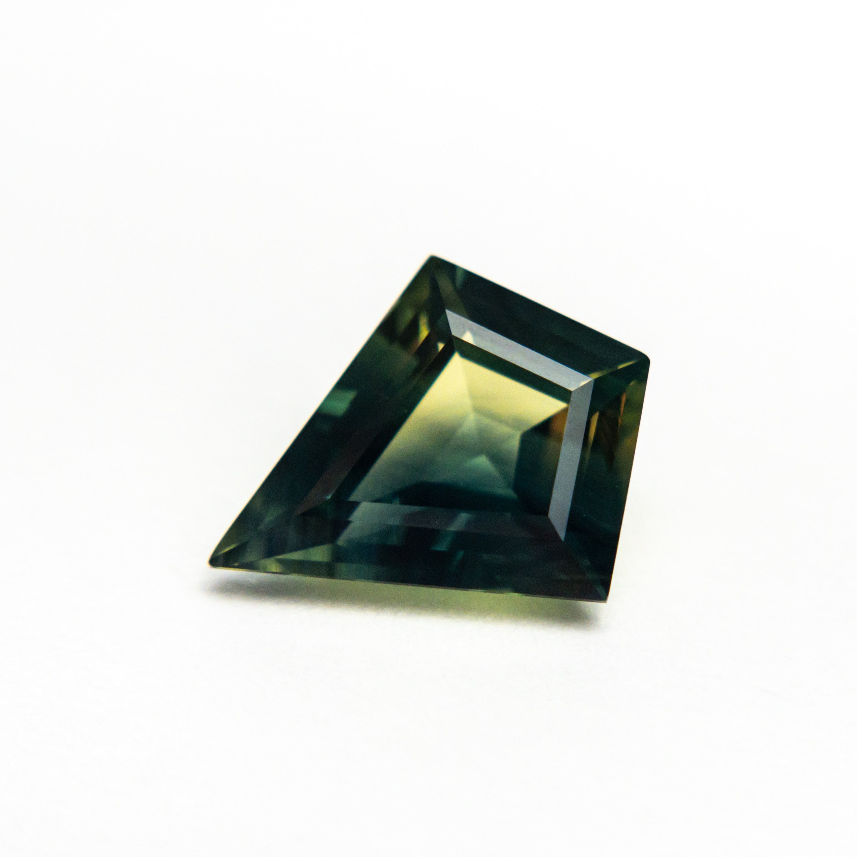 1.79ct 10.27x8.32x3.98mm Kite Step Cut Sapphire 22269-05-Staghead Designs
