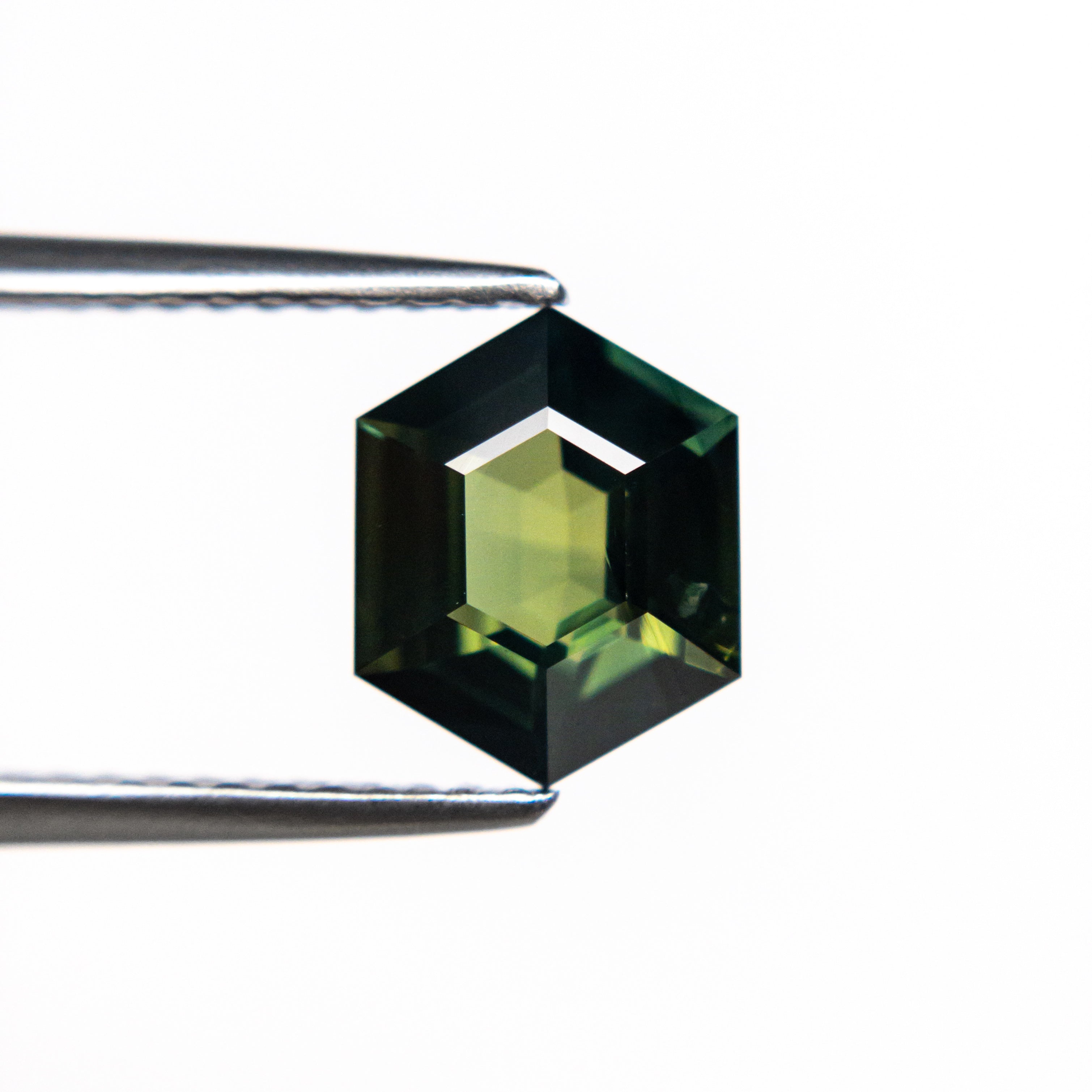1.55ct 8.12x6.52x3.64mm Hexagon Step Cut Sapphire 22302-01-Staghead Designs
