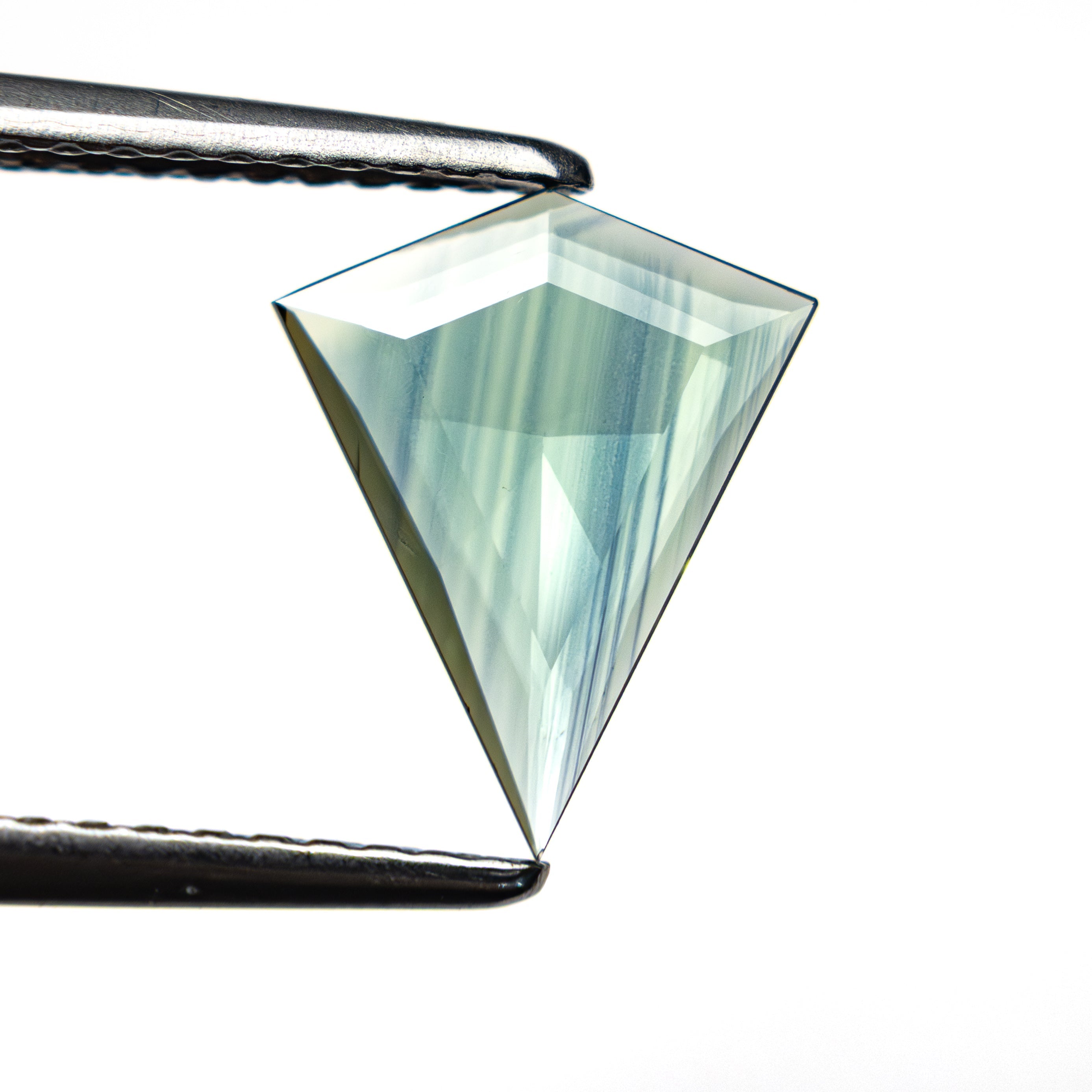 0.77ct 10.51x8.62x1.30mm Kite Rosecut Sapphire 22436-09-Staghead Designs