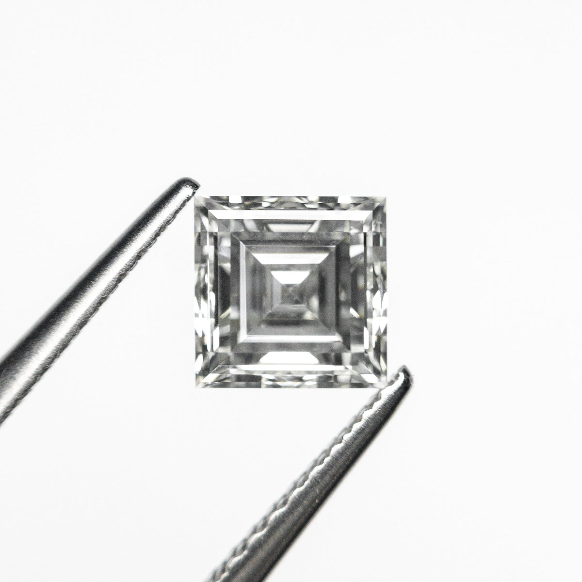 0.84ct 5.39x5.39x3.12mm GIA H VS2 Carré Step Cut 23034-01-Staghead Designs