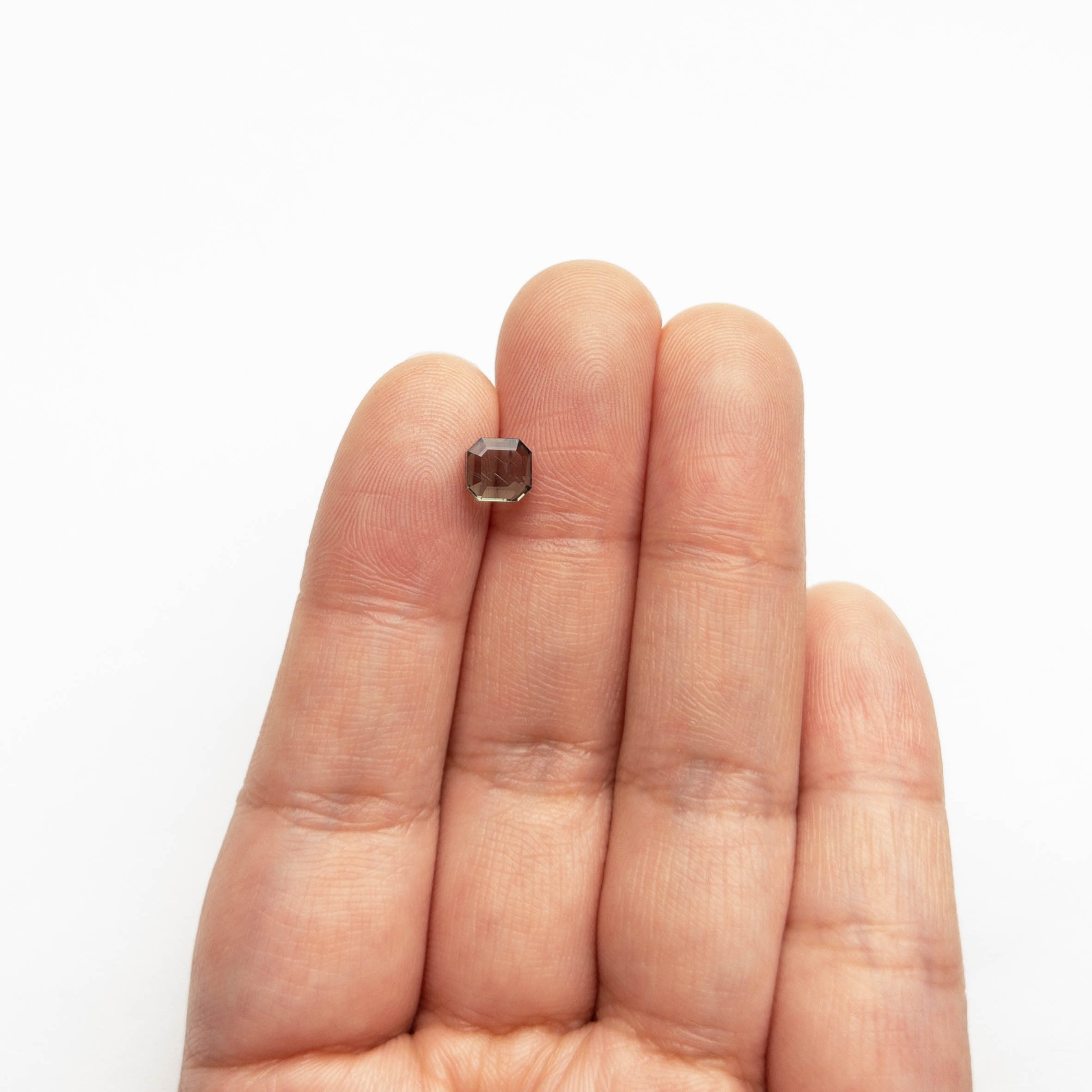 1.47ct 5.74x5.53x2.94mm Cut Corner Square Portrait Sapphire 23061-01-Staghead Designs