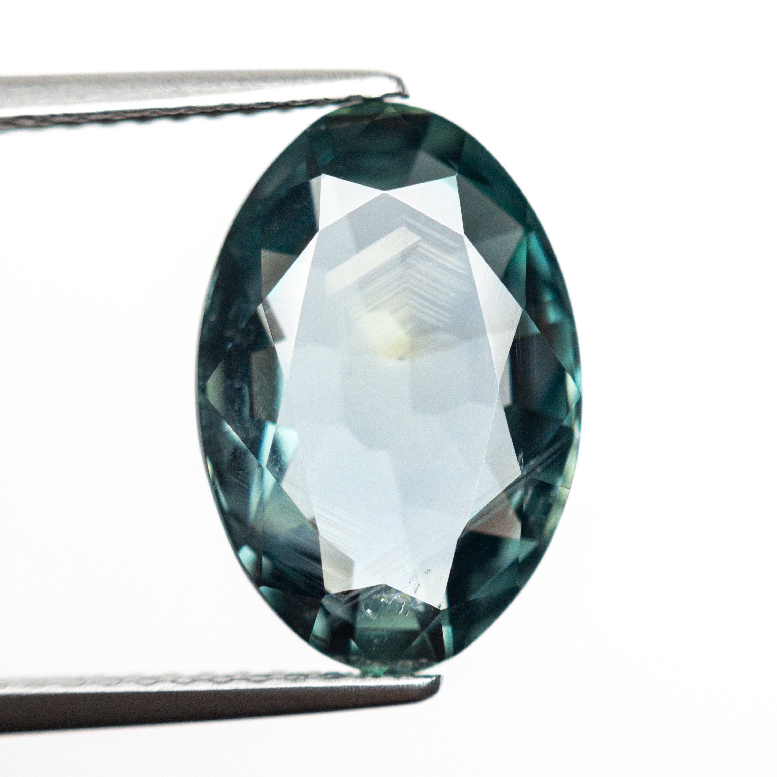 7.22ct 13.71x9.33x5.39mm Modern Antique Oval Brilliant Sapphire 23680-01-Staghead Designs