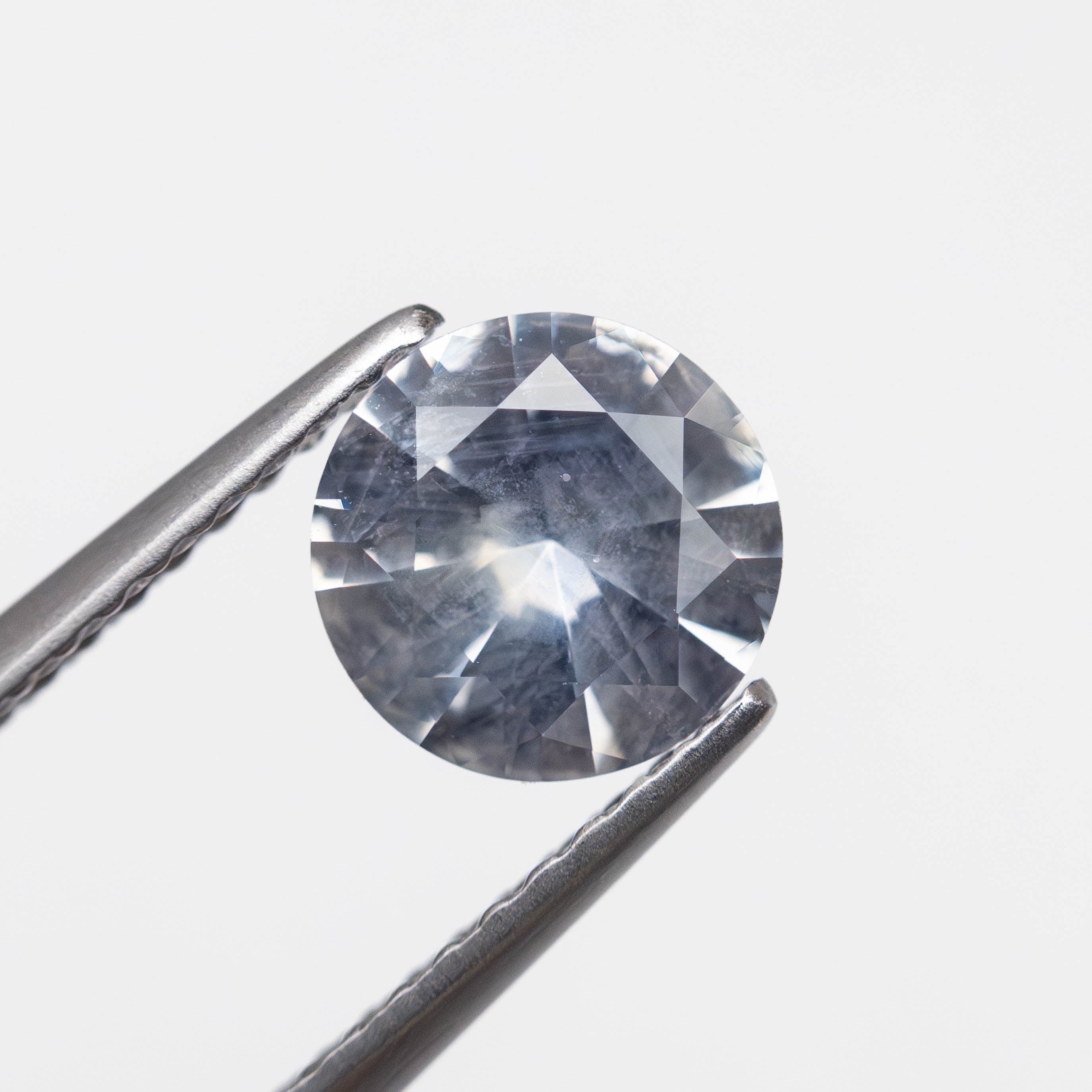 1.05ct 6.56x6.55x3.70mm Round Brilliant Sapphire 23711-08-Staghead Designs