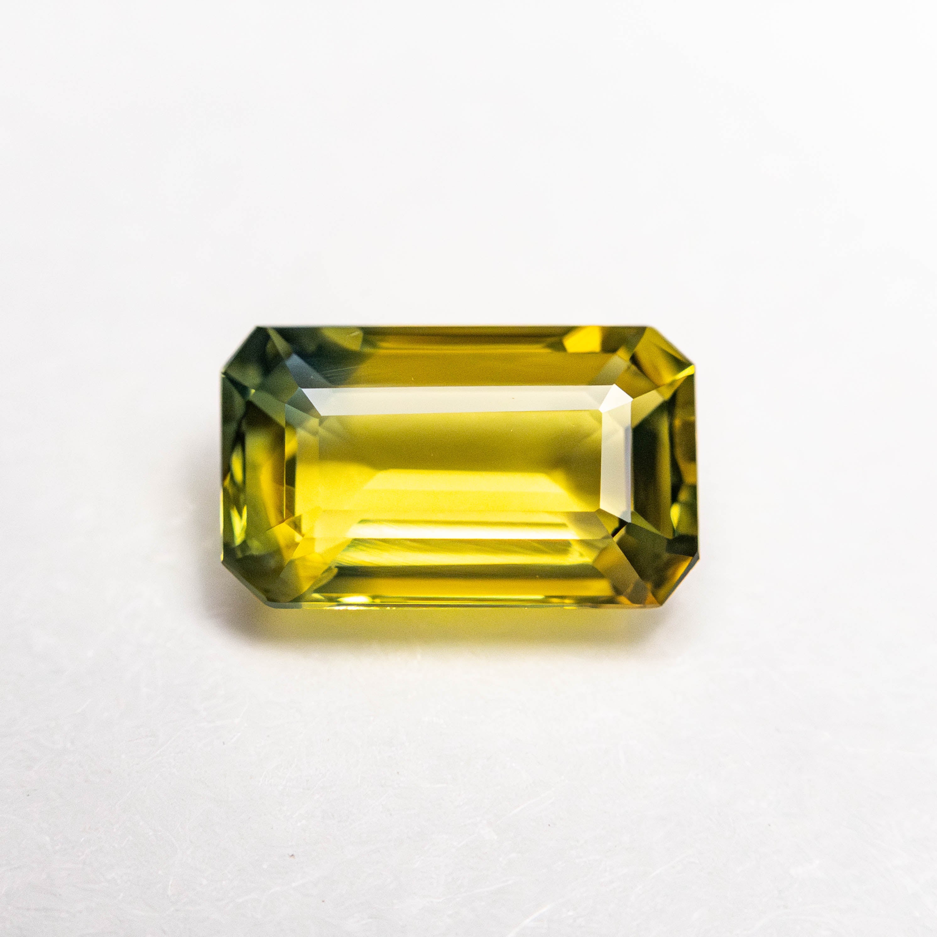 1.56ct 8.53x5.14x3.06mm Cut Corner Rectangle Step Cut Sapphire 23803-09-Staghead Designs
