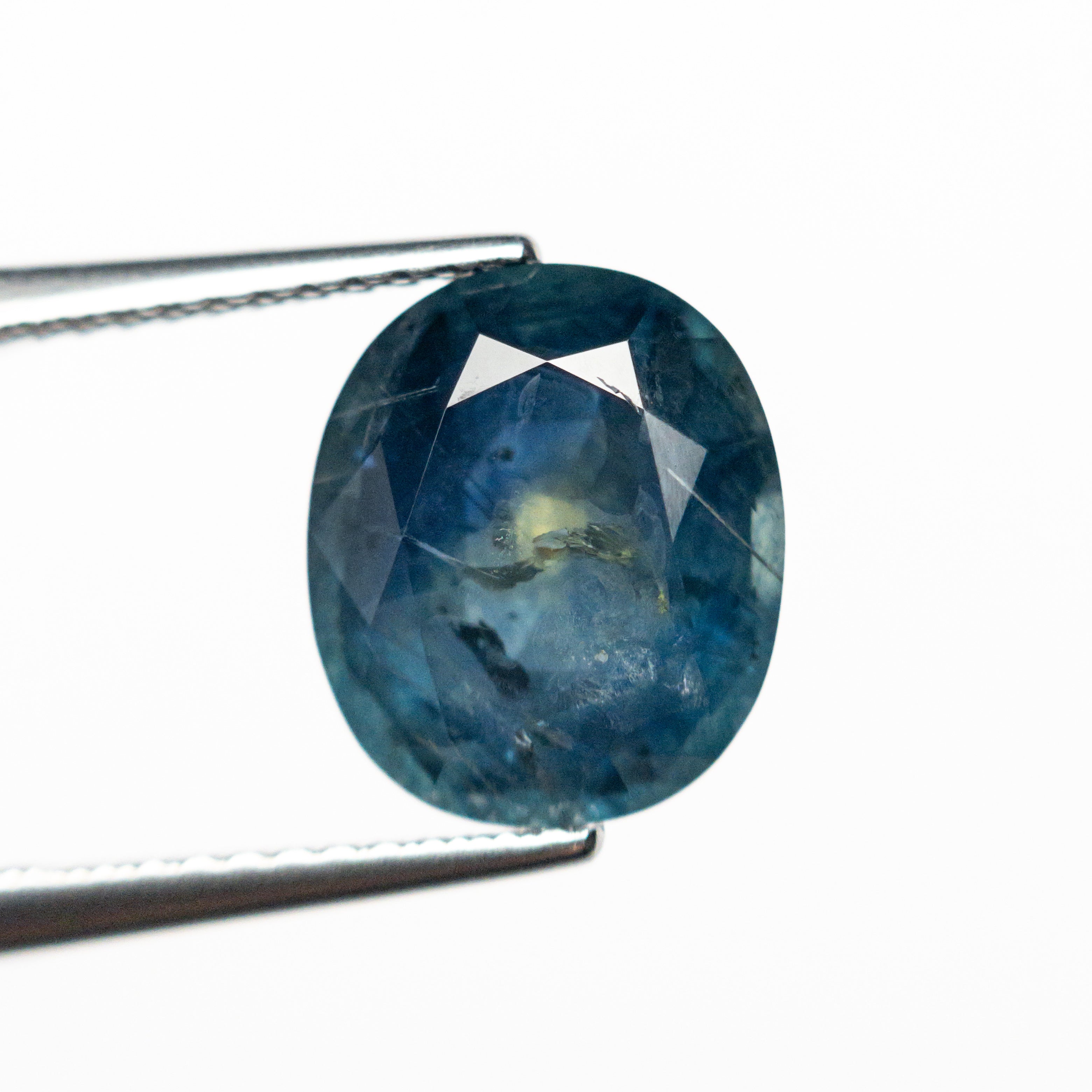 4.53ct 10.28x8.75x5.70mm Cushion Brilliant Sapphire 24181-05-Staghead Designs