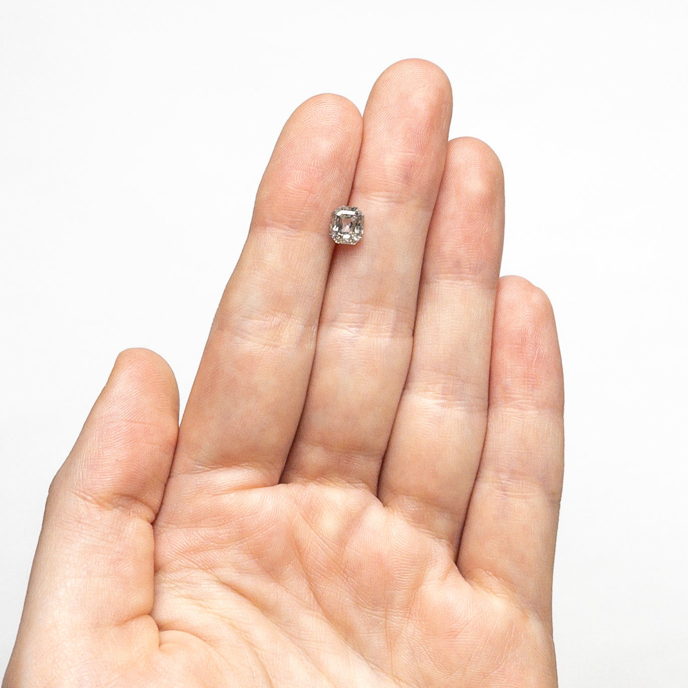 1.01ct 5.90x5.25x3.53mm Cut Corner Rectangle Step Cut 🇨🇦 24956-01-Staghead Designs