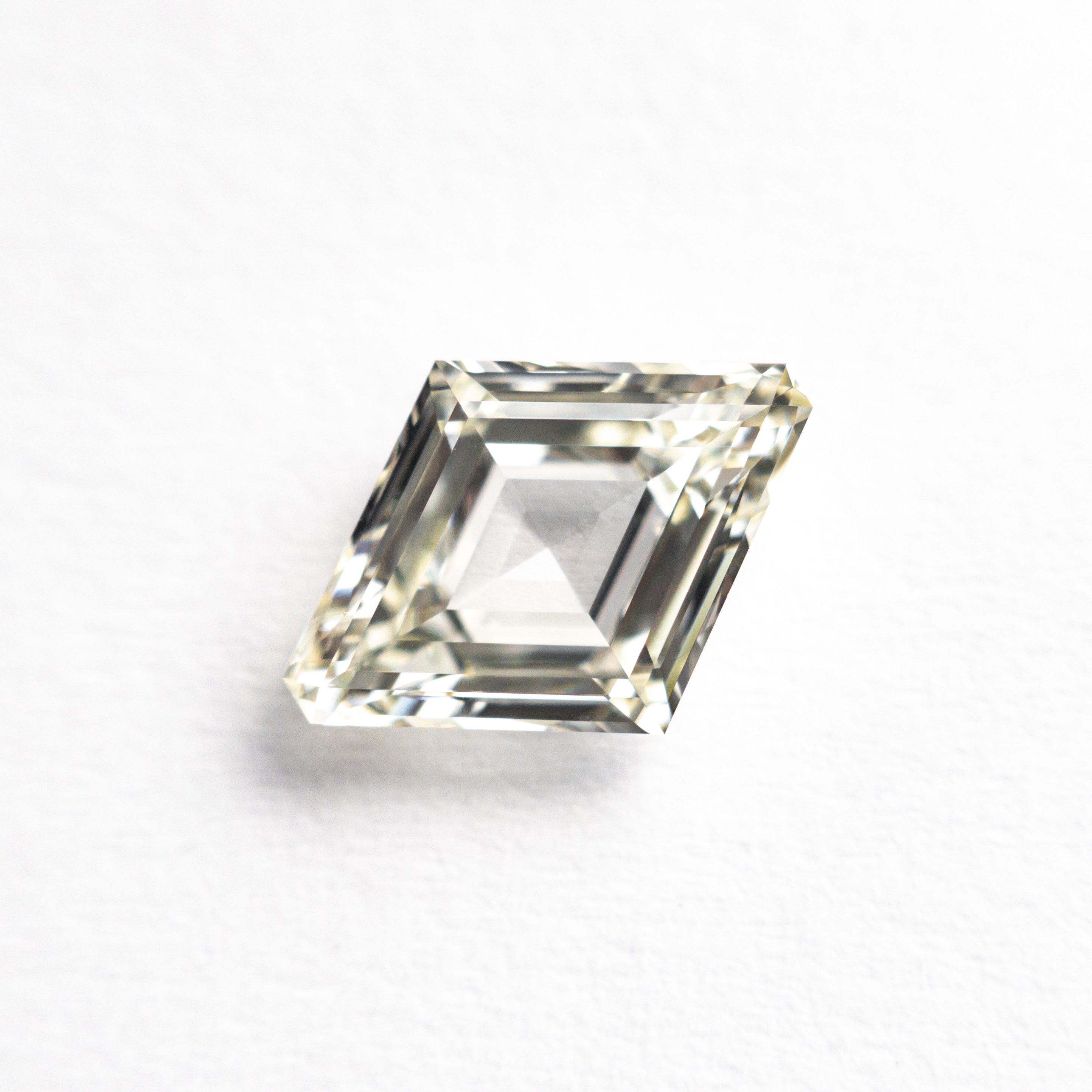 1.21ct 9.61x7.11x2.87mm GIA Internally Flawless L Lozenge Step Cut 25077-01-Staghead Designs