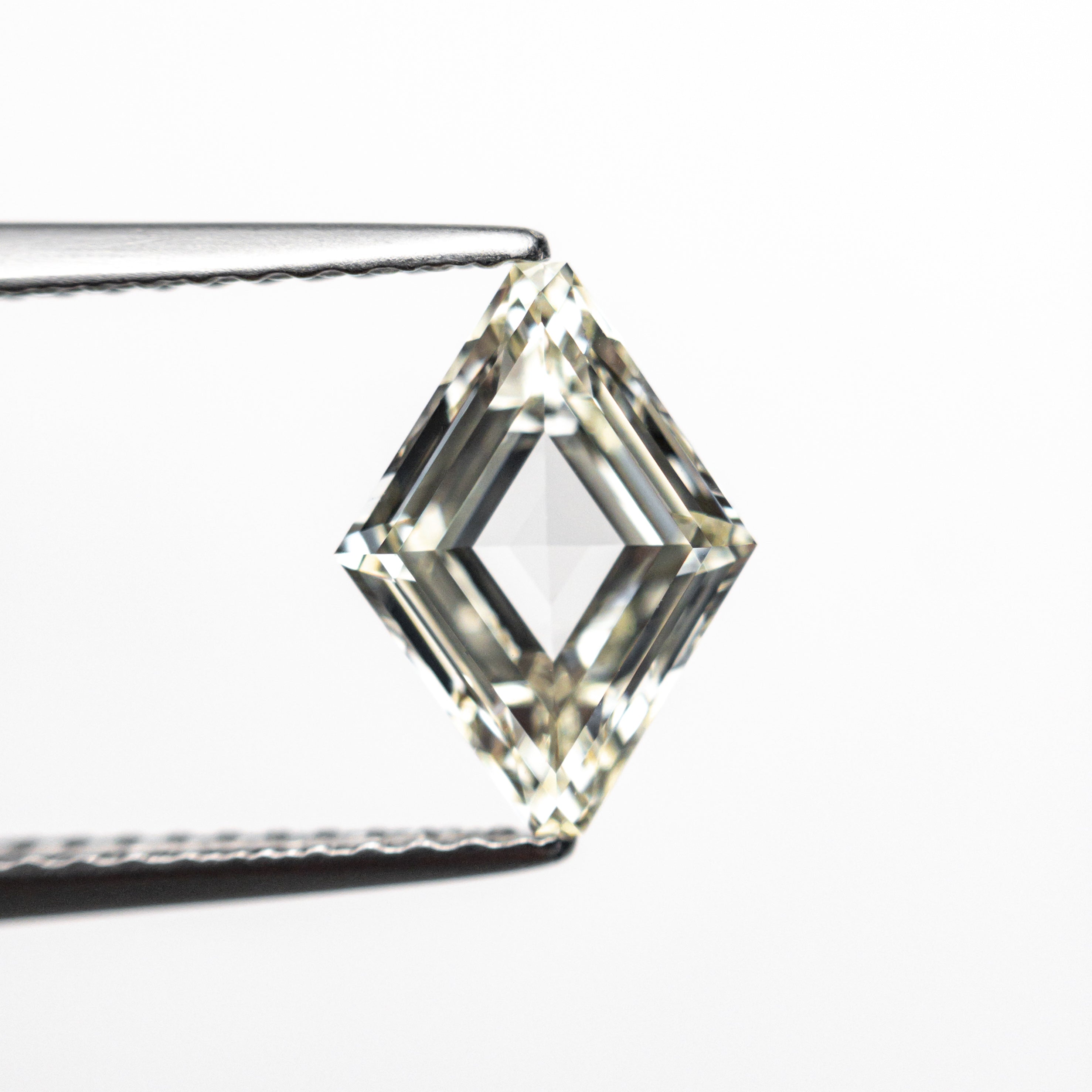 1.21ct 9.61x7.11x2.87mm GIA Internally Flawless L Lozenge Step Cut 25077-01-Staghead Designs