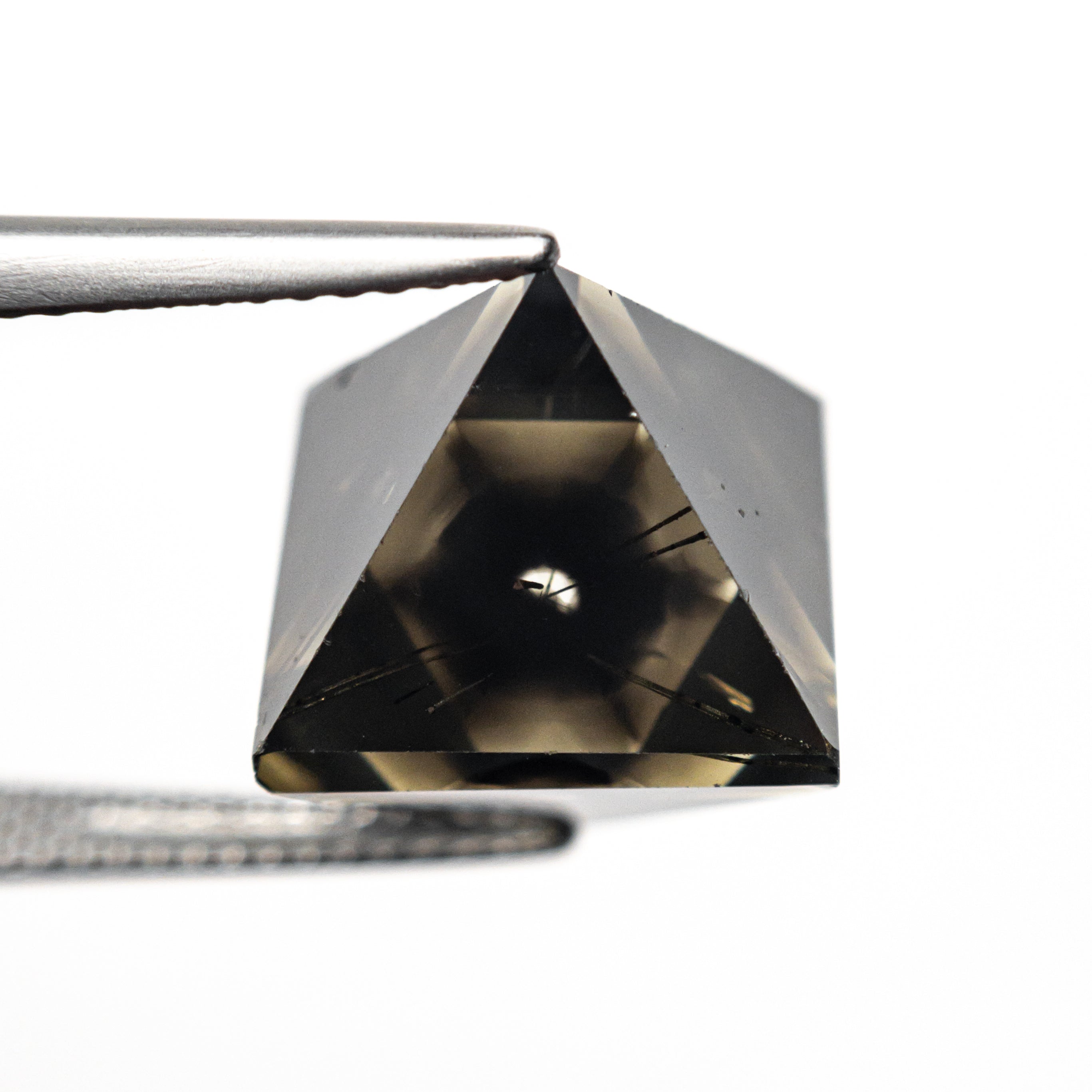 13.23ct 15.65x11.20x11.55mm Asteriated Octahedron 25169-01-Staghead Designs
