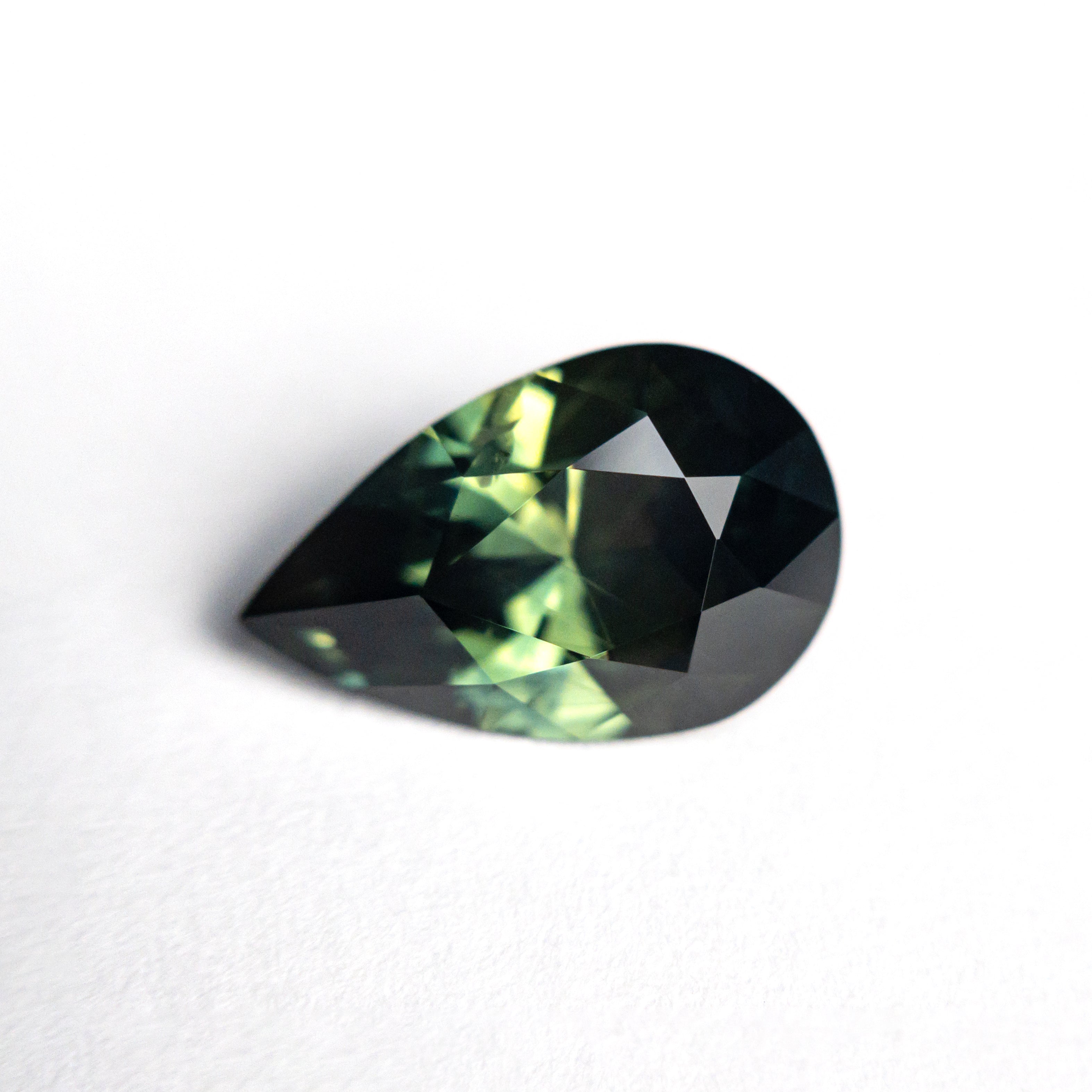 3.00ct 11.52x7.38x5.09mm Pear Brilliant Sapphire 25183-01-Staghead Designs