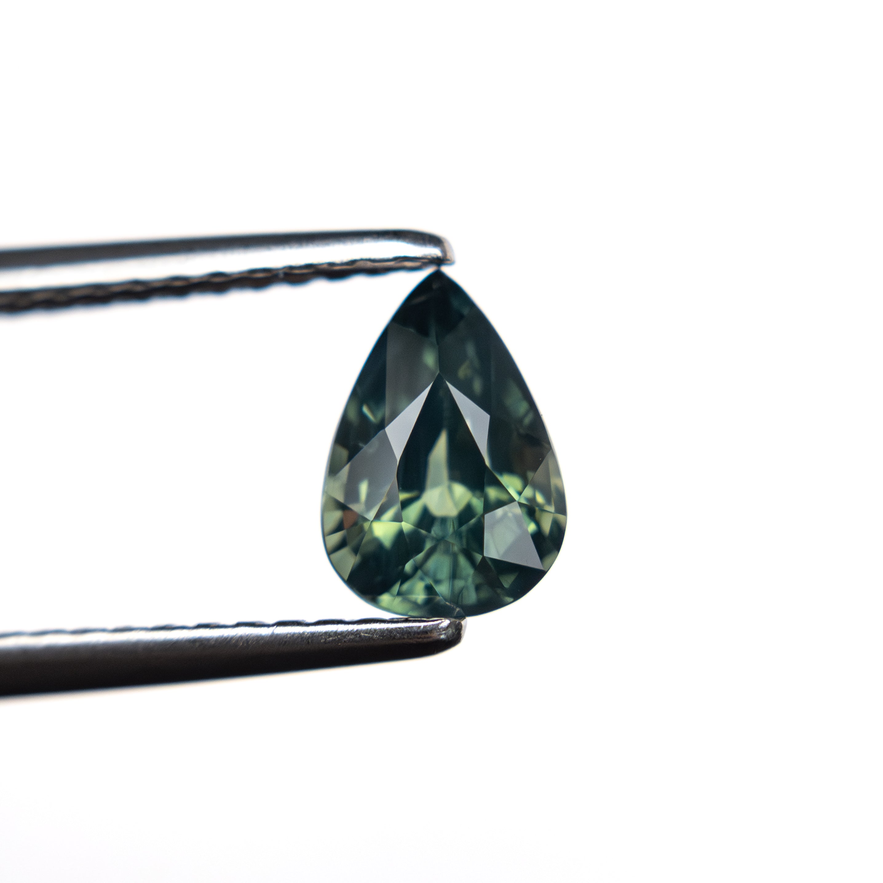 1.00ct 7.10x4.56x4.06mm Pear Brilliant Sapphire 25366-01