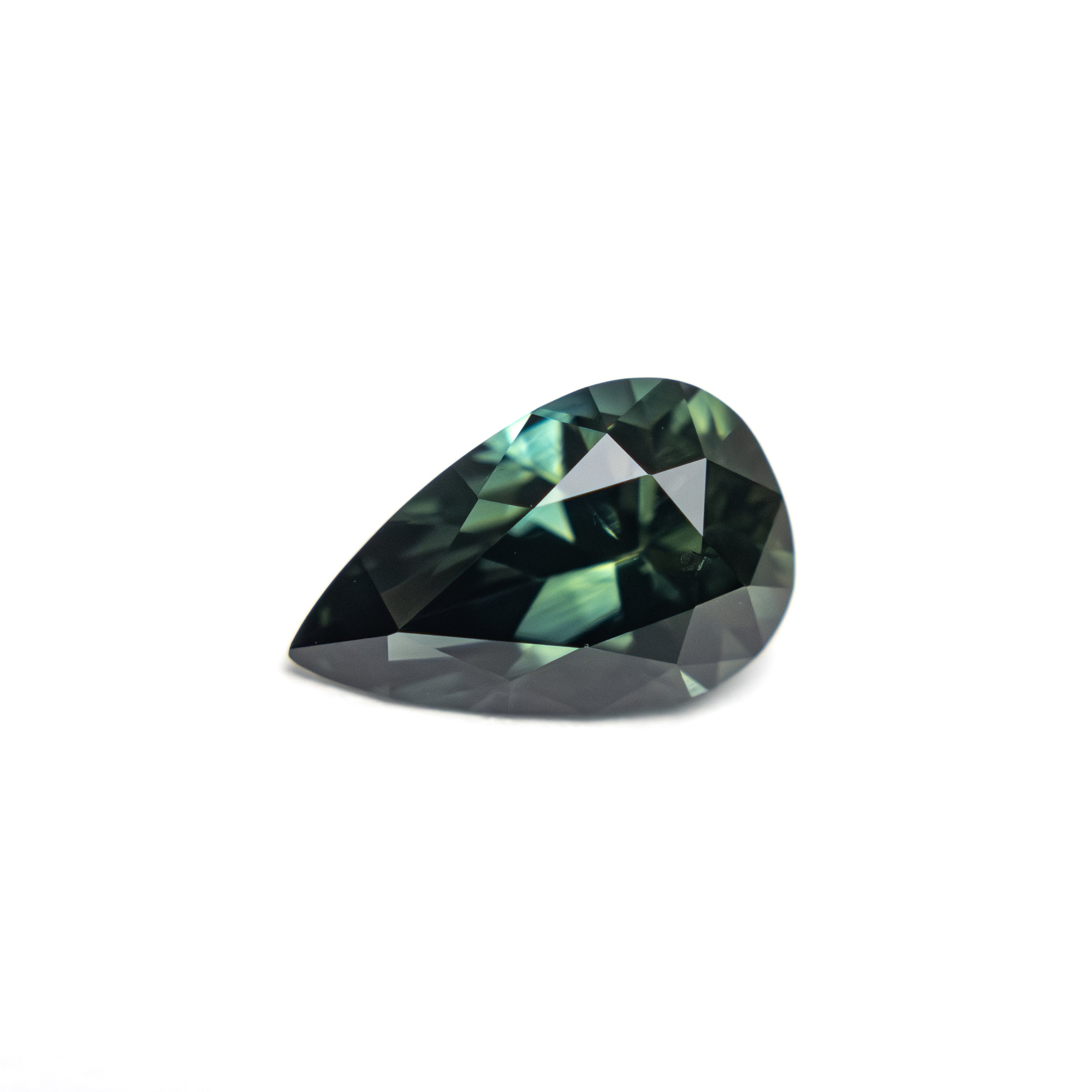 1.33ct 8.90x5.62x4.04mm Pear Brilliant Sapphire 25378-01