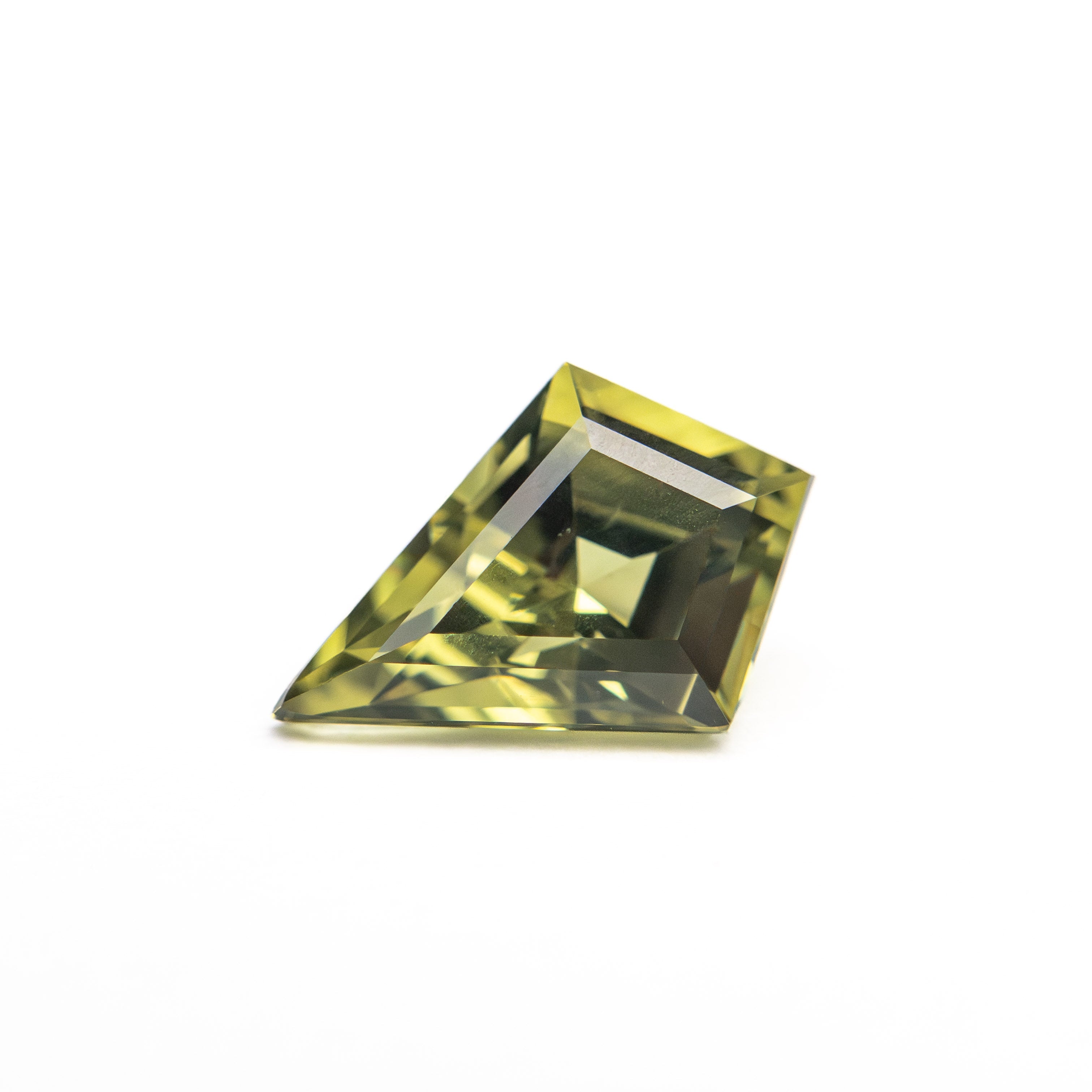 1.26ct 9.30x6.34x4.02mm Kite Step Cut Sapphire 25386-07-Staghead Designs