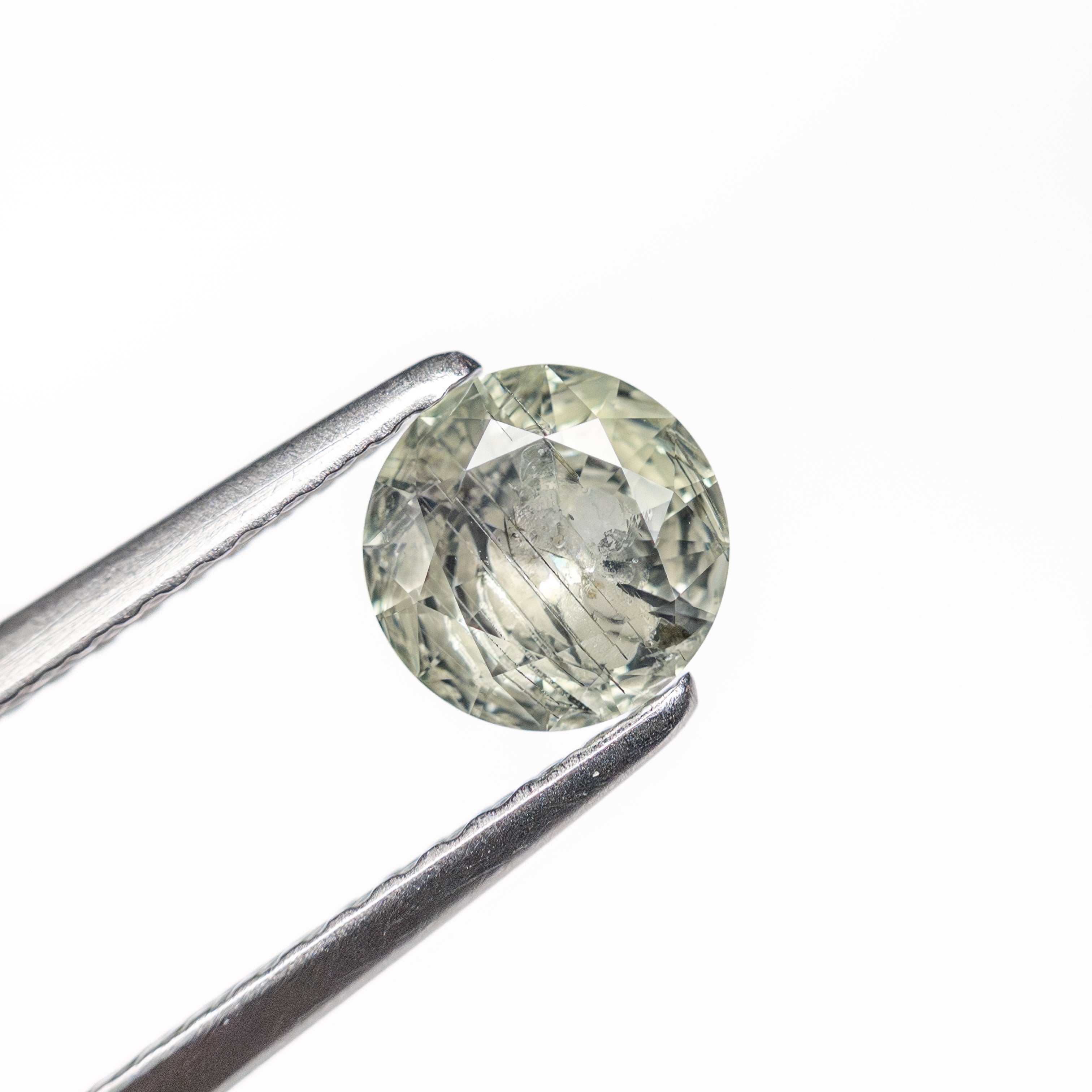 0.74ct 5.55x5.56x3.42mm Round Brilliant Sapphire 25416-01-Staghead Designs