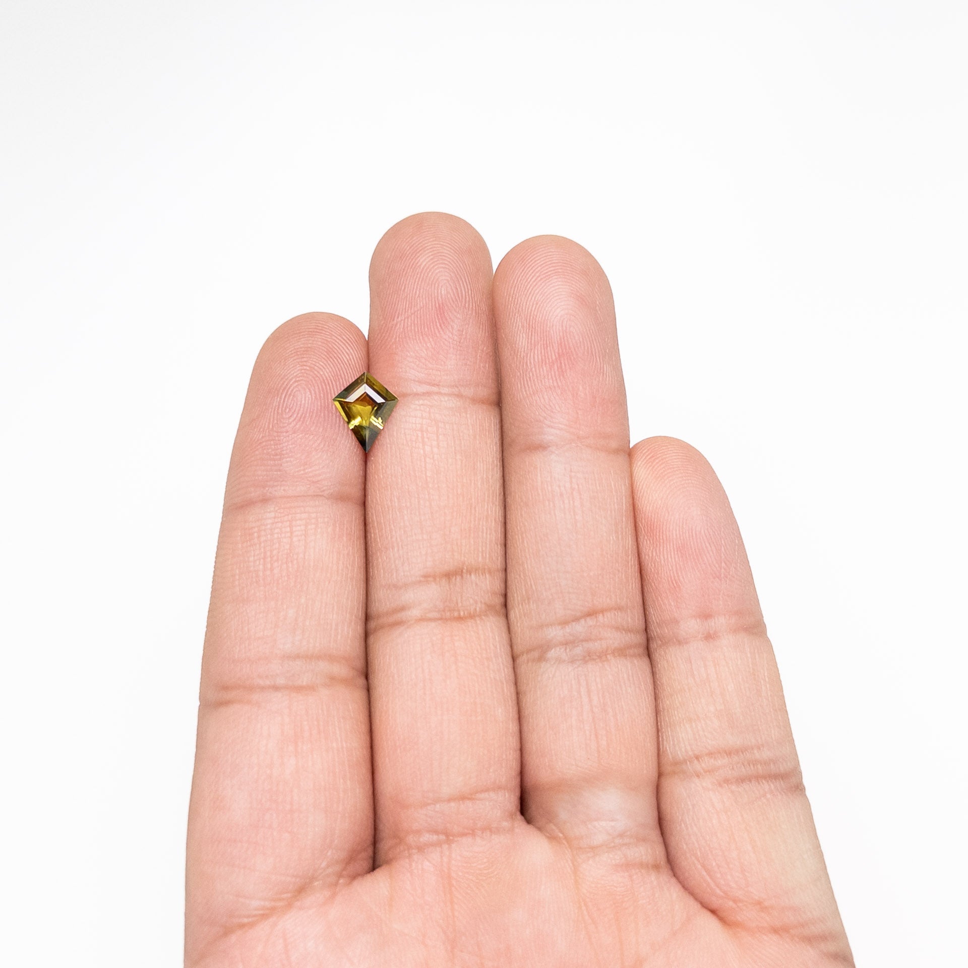 1.10ct 9.56x7.80x3.22mm Kite Step Cut Sapphire 25767-01-Staghead Designs