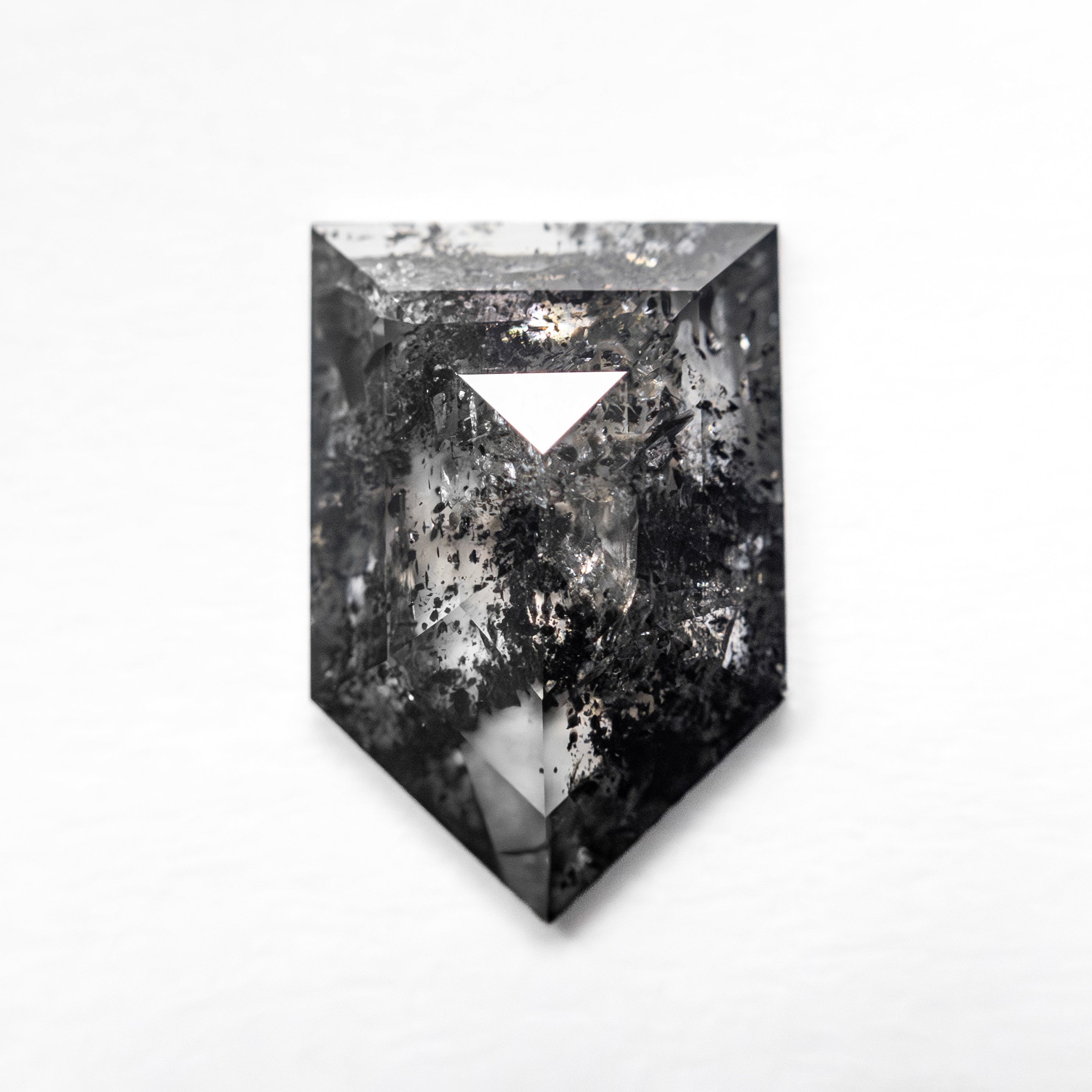 2.36ct 10.91x7.42x3.09mm Shield Rosecut 25813-14-Staghead Designs