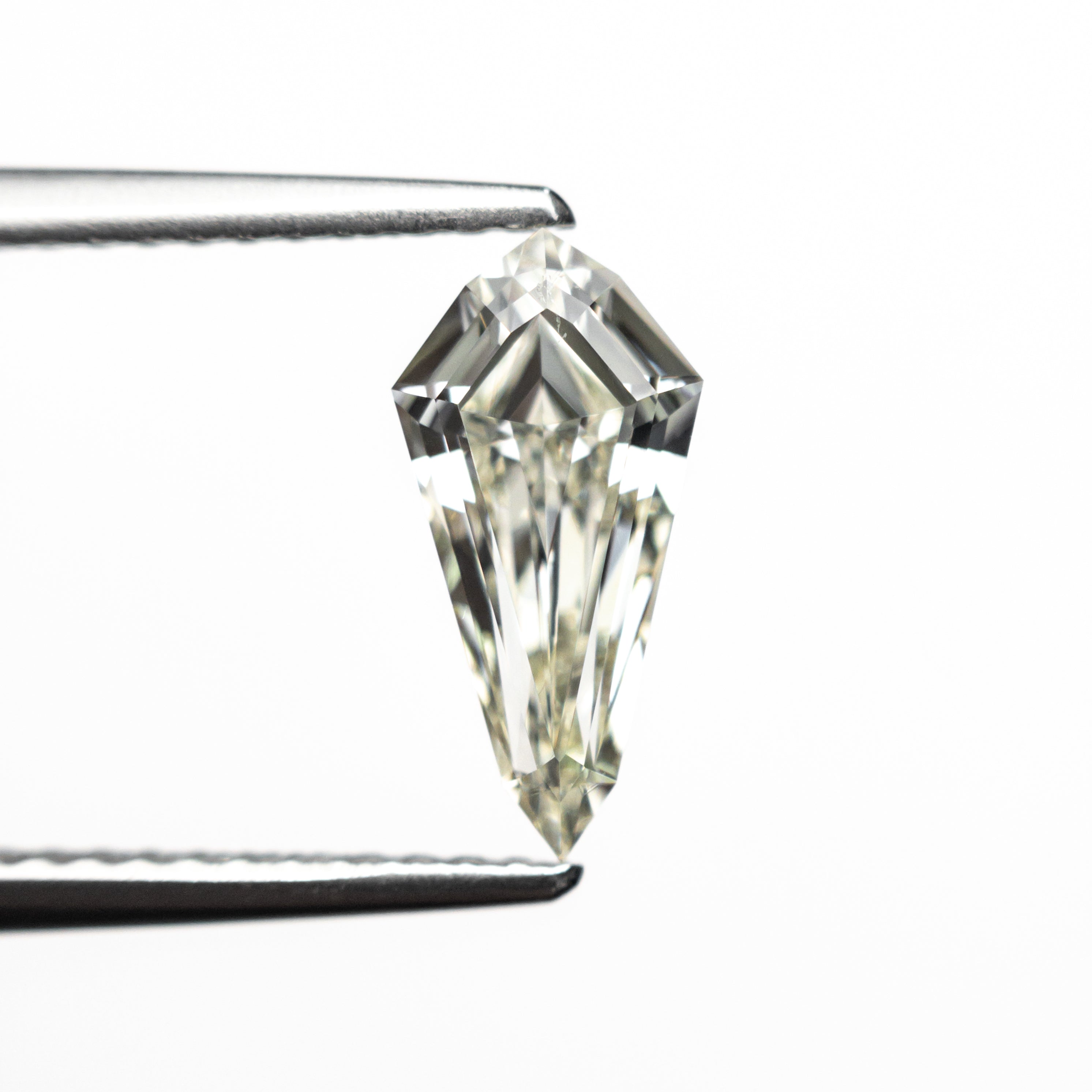 1.00ct 10.72x5.26x3.06mm SI1 M-N Shield Step Cut 25956-02-Staghead Designs