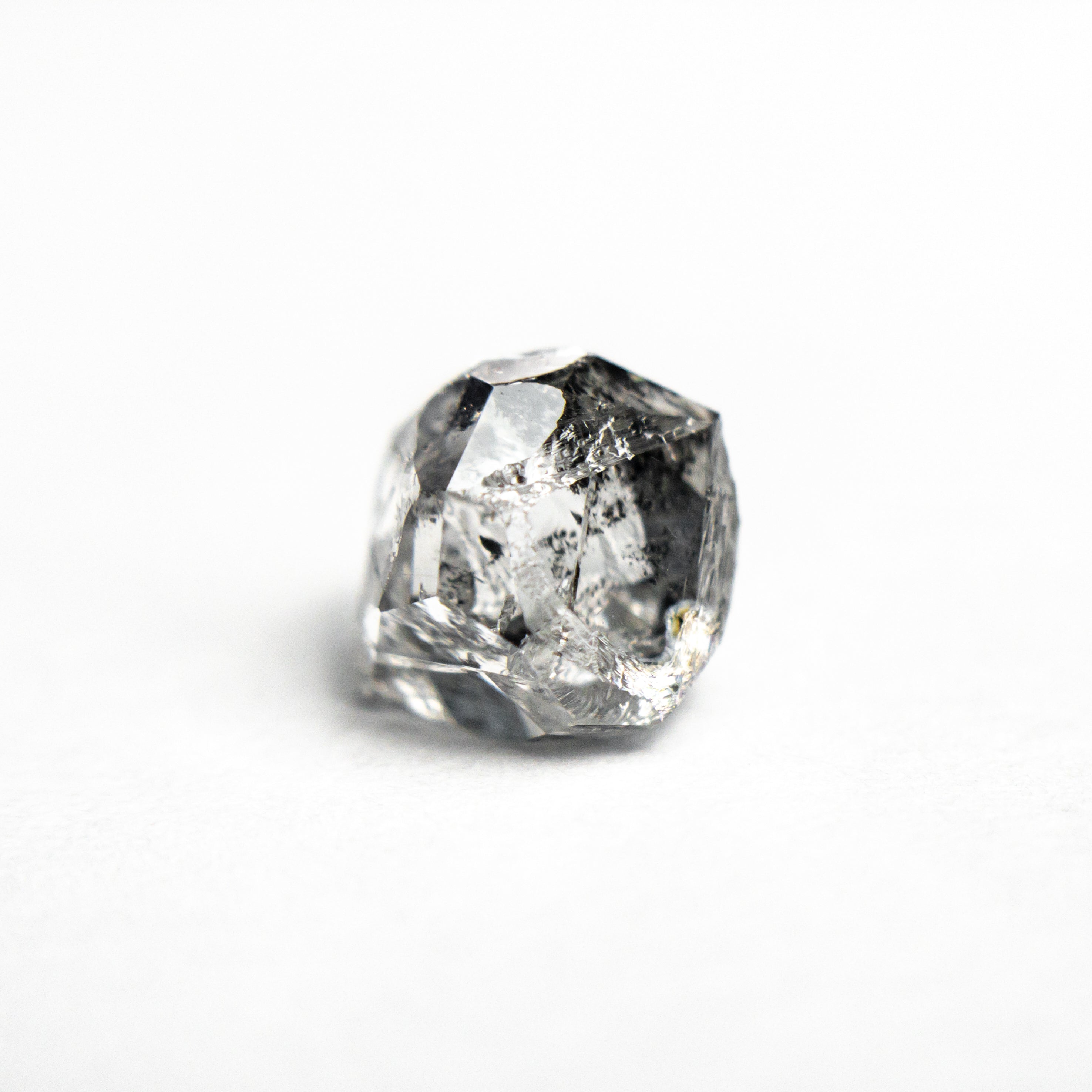2.39ct 7.46x6.49x6.28mm Octahedron 🇨🇦 26065-01-Staghead Designs