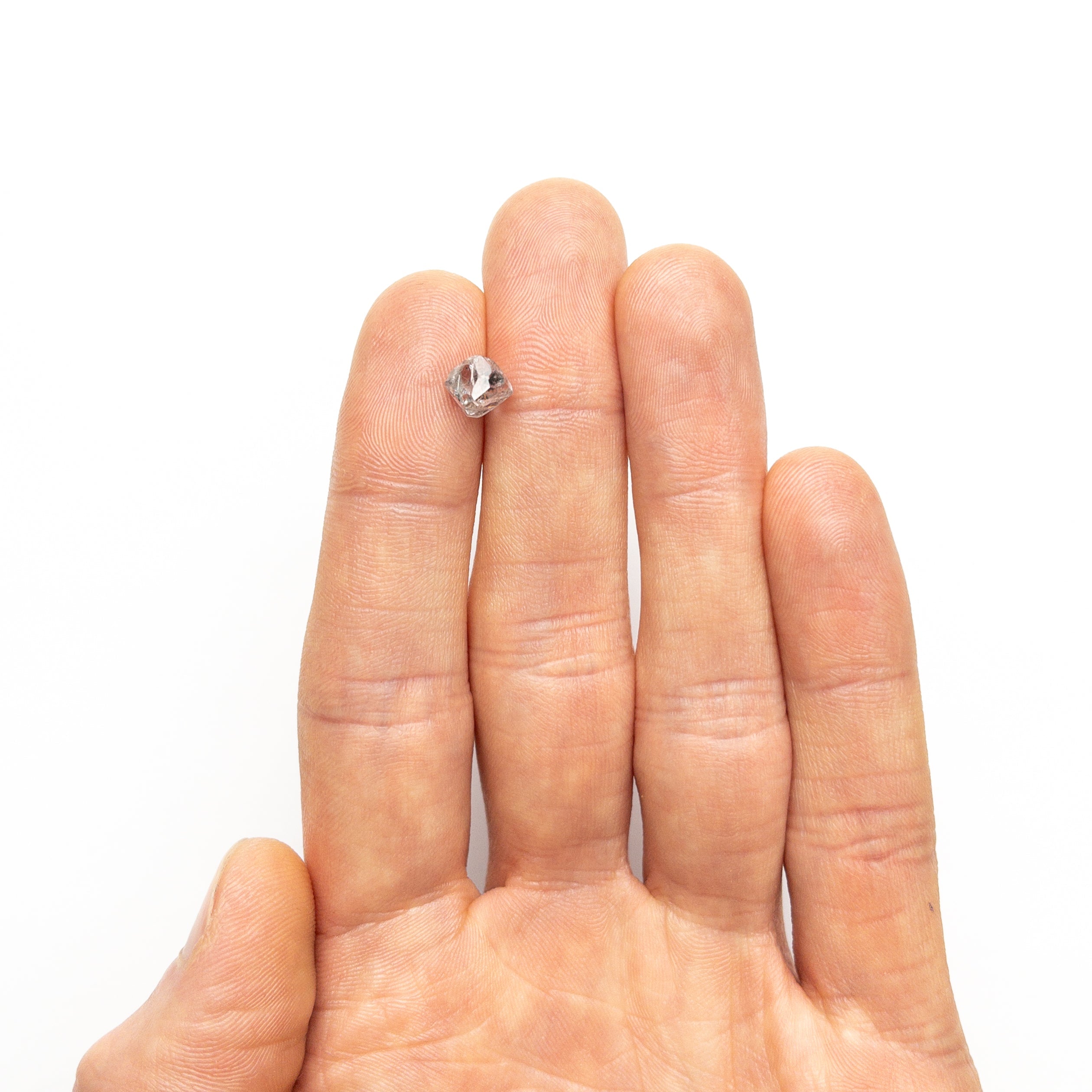 2.39ct 7.46x6.49x6.28mm Octahedron 🇨🇦 26065-01-Staghead Designs