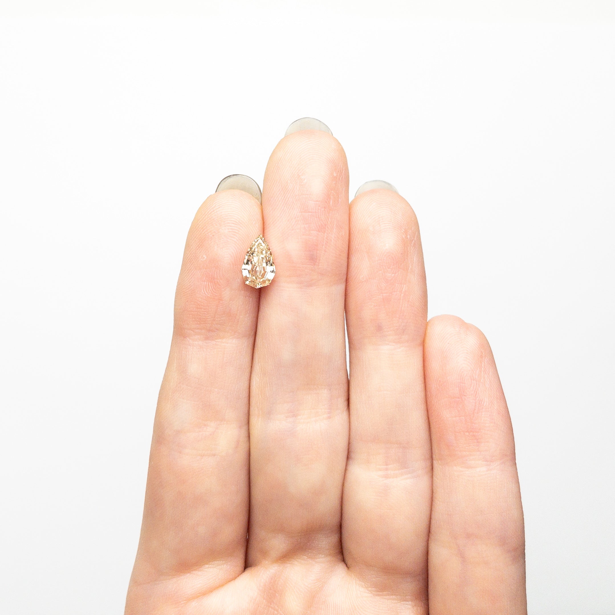 1.03ct 8.68x5.31x3.28mm VS2 U-V Geo Pear Step Cut 🇿🇦 26119-10-Staghead Designs