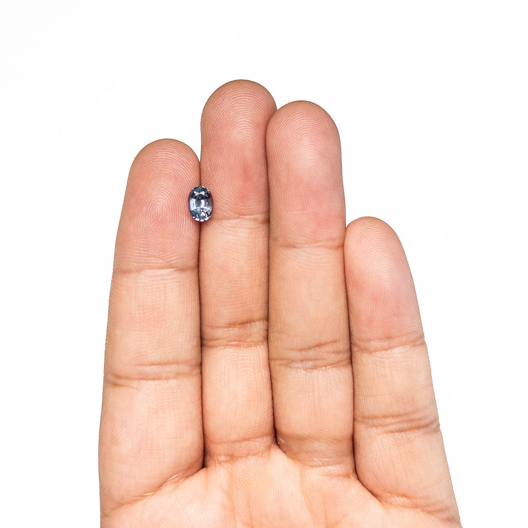 1.02ct 6.90x5.00x3.52mm Oval Brilliant Sapphire 26162-01-Staghead Designs