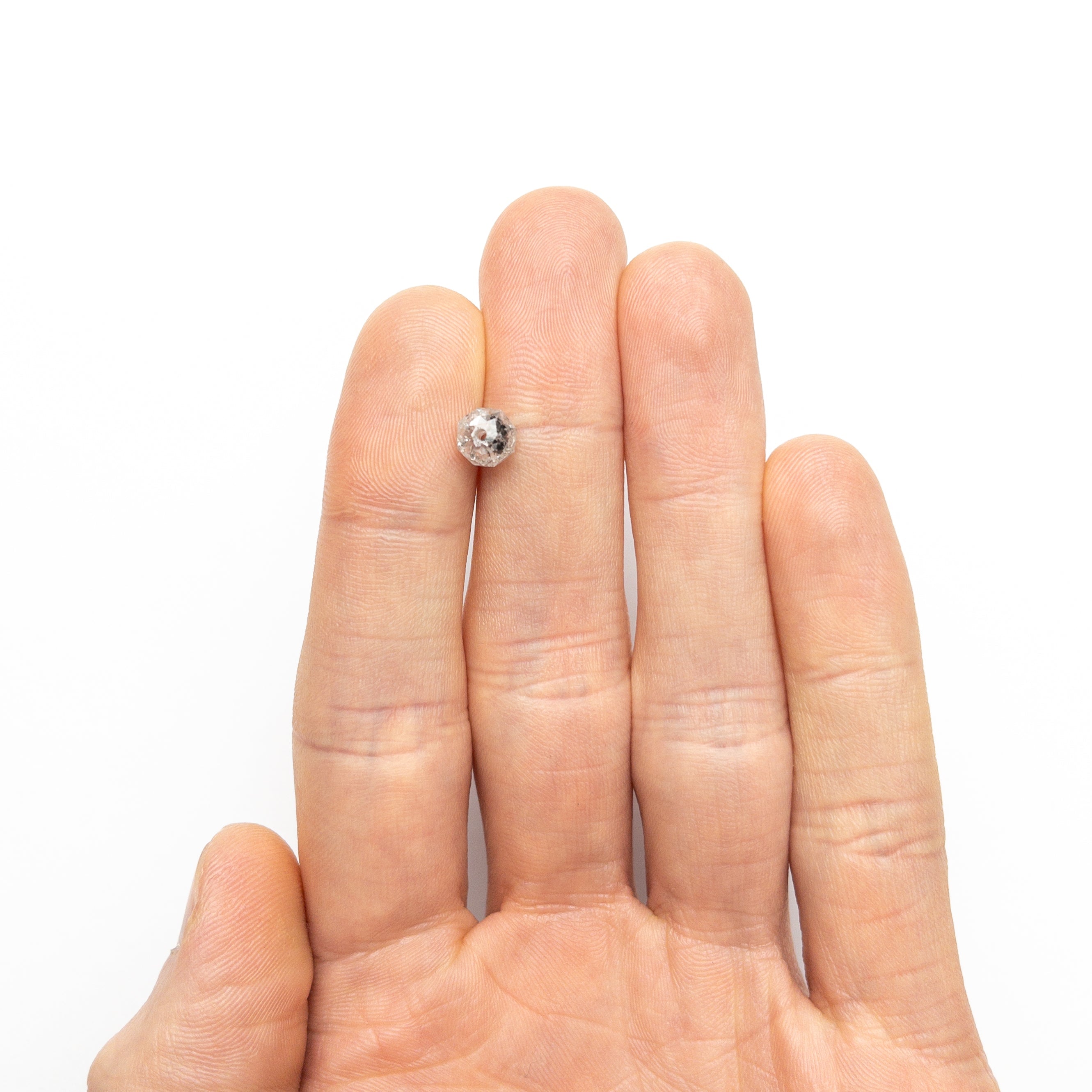 2.00ct 6.39x6.18x5.38mm Faceted Bead 🇨🇦 26249-01-Staghead Designs