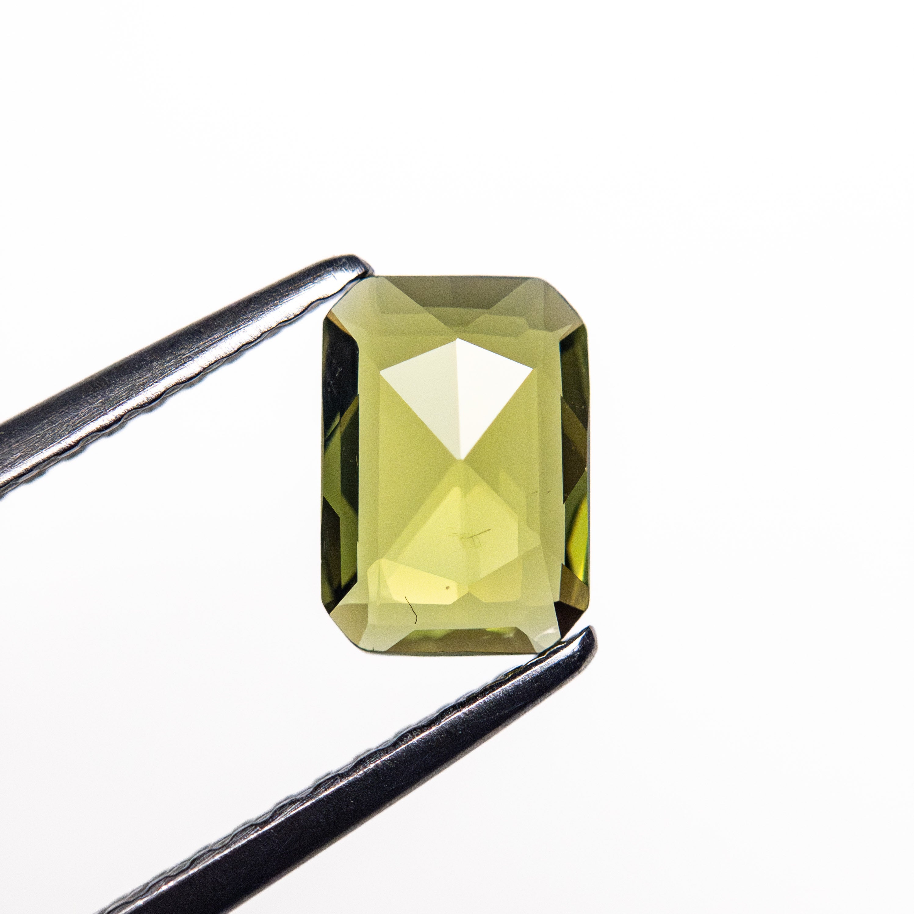 0.80ct 6.97x4.89x2.09mm Cut Corner Rectangle Rosecut Sapphire 26327-76-Staghead Designs