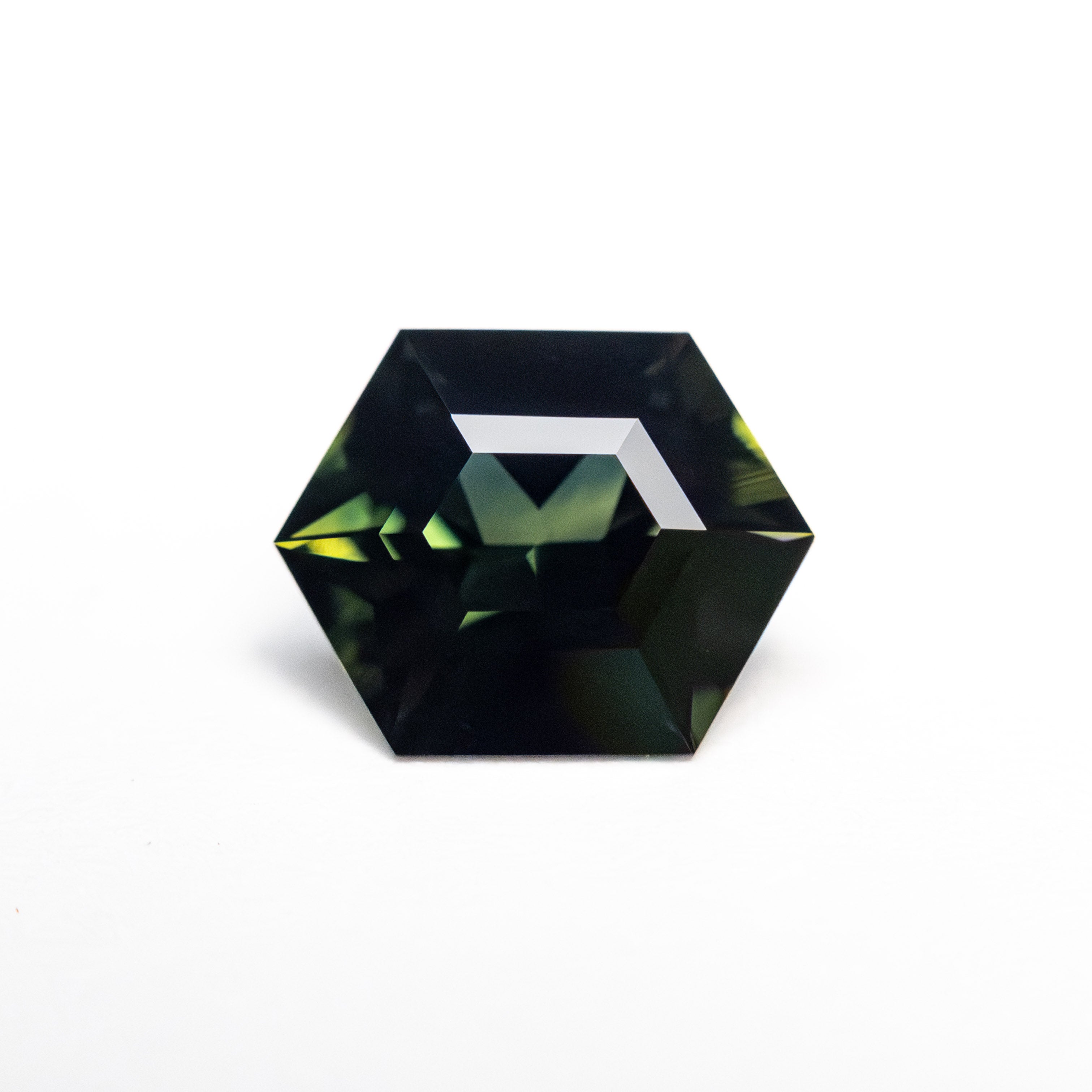 1.51ct 8.20x6.58x3.95mm Hexagon Step Cut Sapphire 26344-02-Staghead Designs