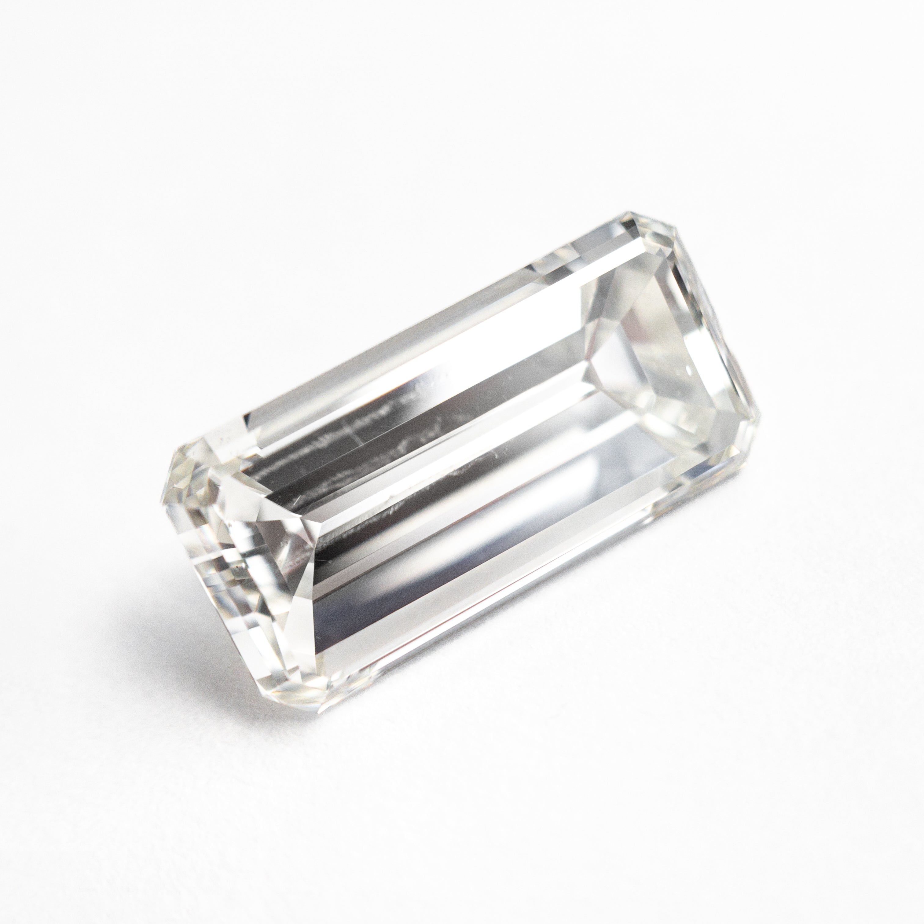 3.01ct 11.85x5.89x4.47mm GIA SI2 H Cut Corner Rectangle Step Cut 26478-01-Staghead Designs