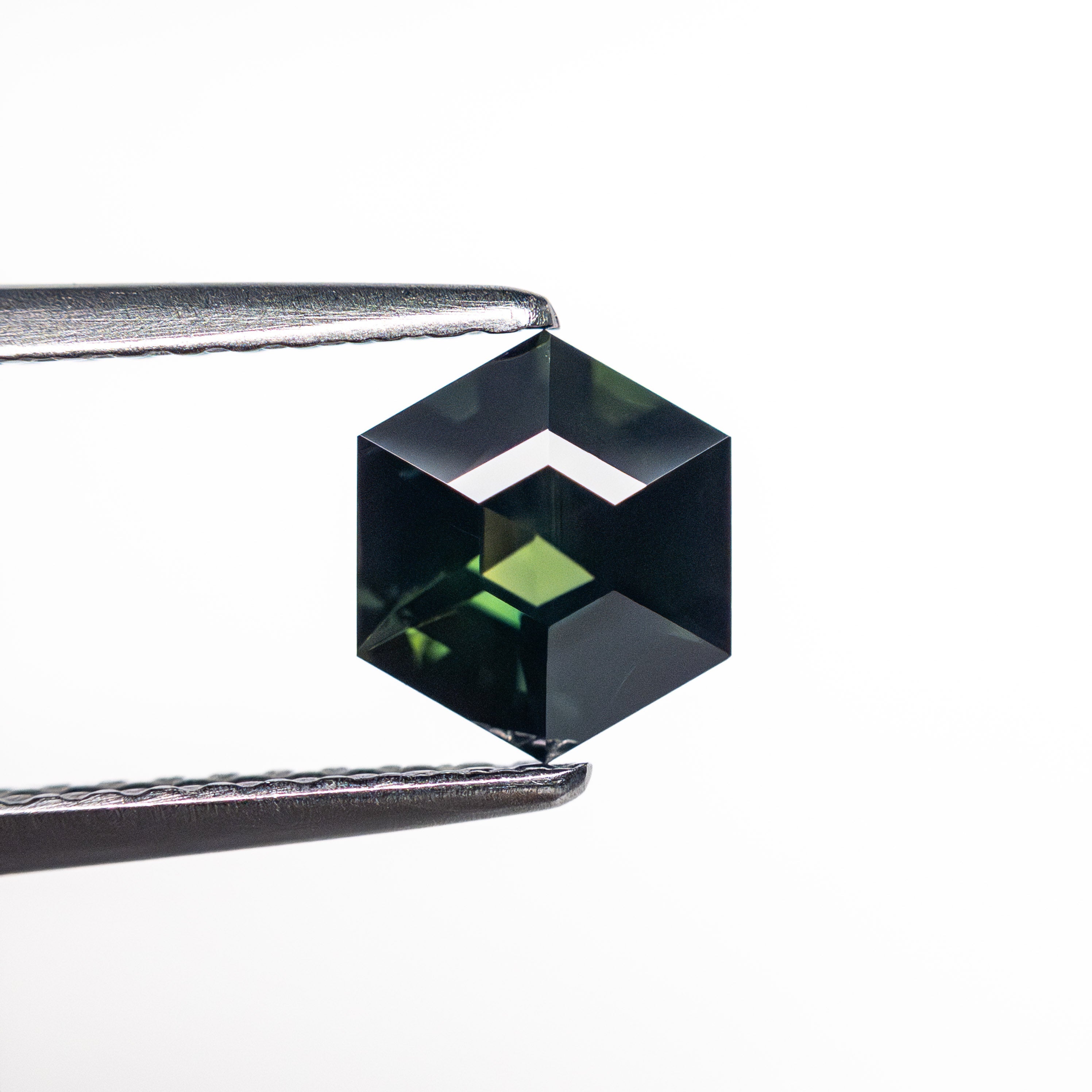 1.04ct 6.60x5.72x3.83mm Hexagon Step Cut Sapphire 26509-01-Staghead Designs