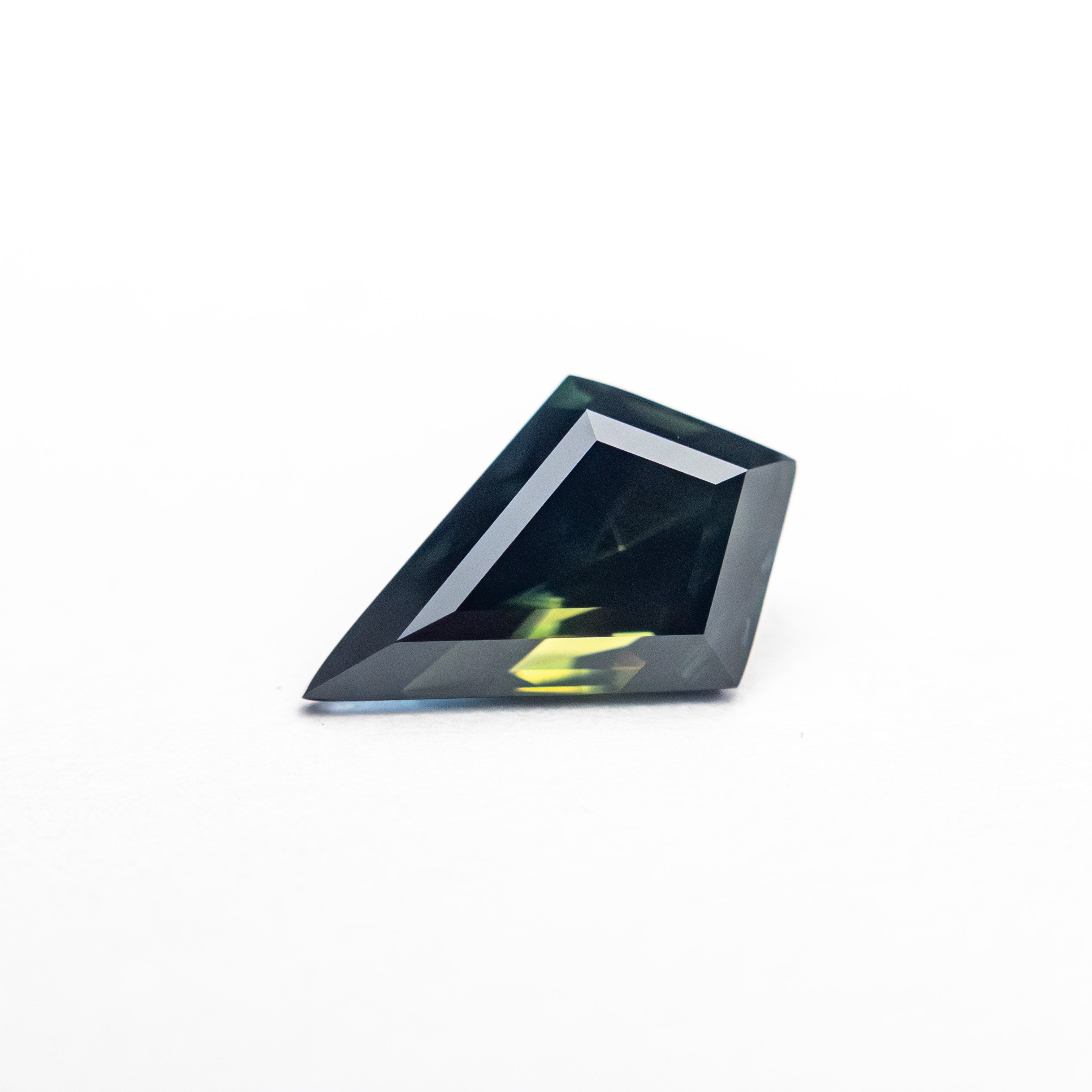0.91ct 8.39x5.40x3.77mm Kite Step Cut Sapphire 26516-05-Staghead Designs