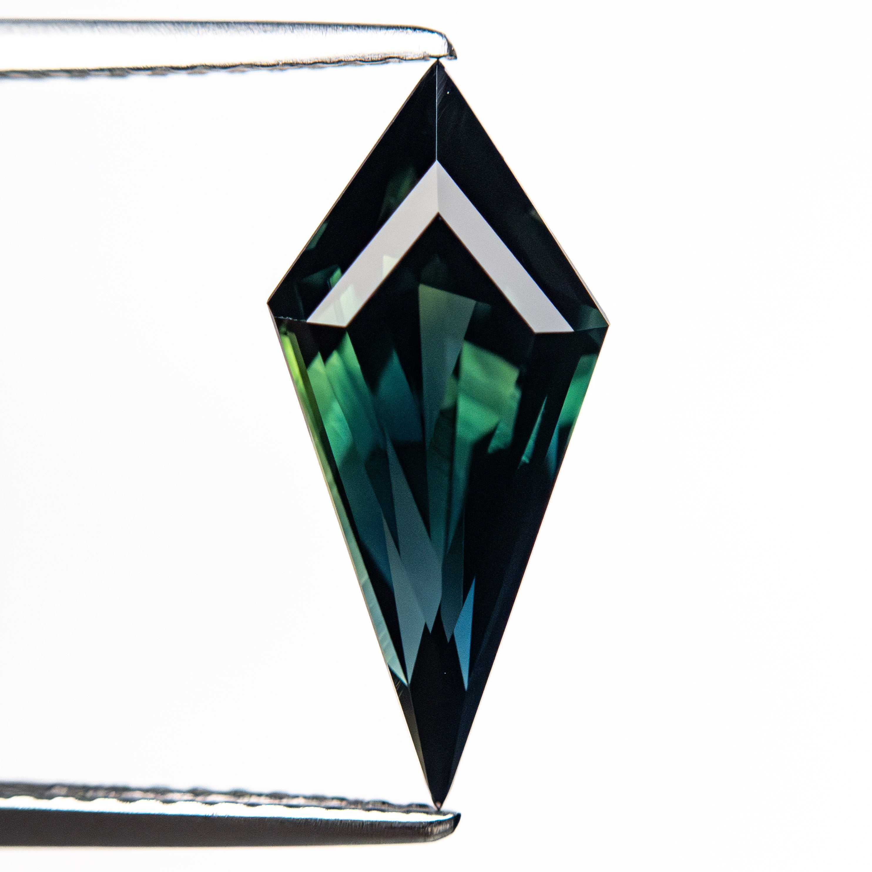 2.86ct 15.68x7.13mm Kite Step Cut Sapphire 26518-01-Staghead Designs