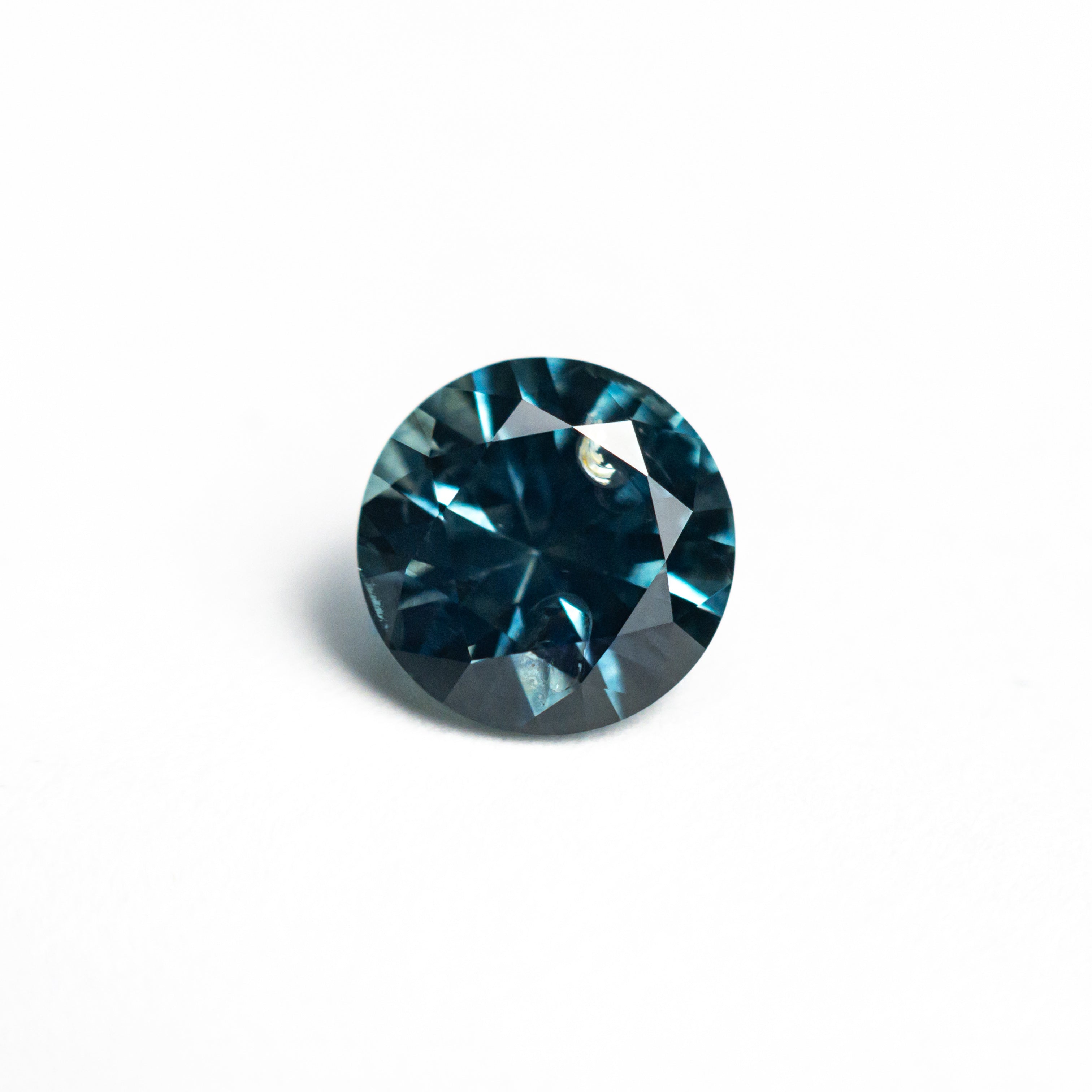 1.35ct 6.71x6.69x4.28mm Round Brilliant Sapphire 26524-08-Staghead Designs