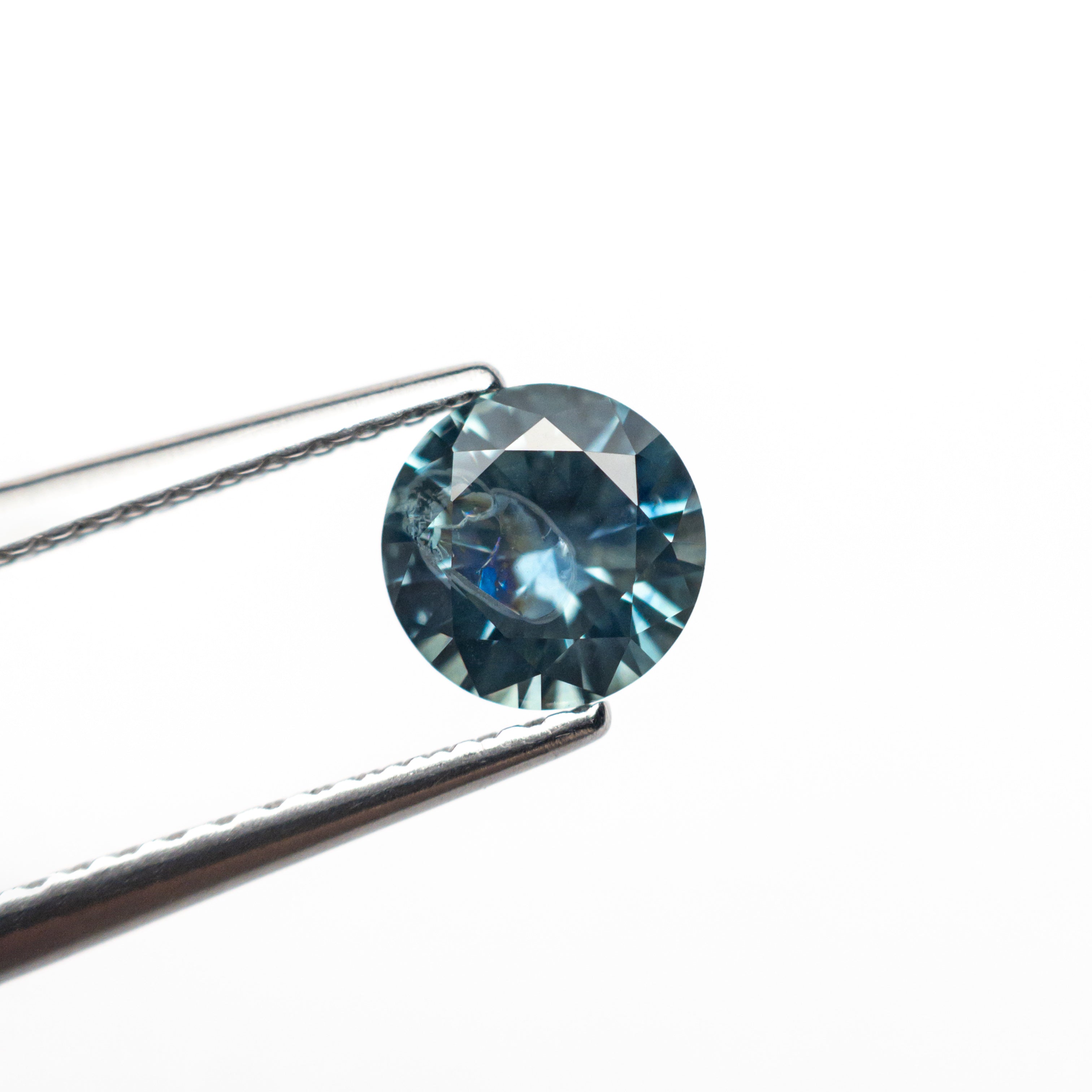 0.83ct 5.65x5.62x3.54mm Round Brilliant Sapphire 26532-02-Staghead Designs
